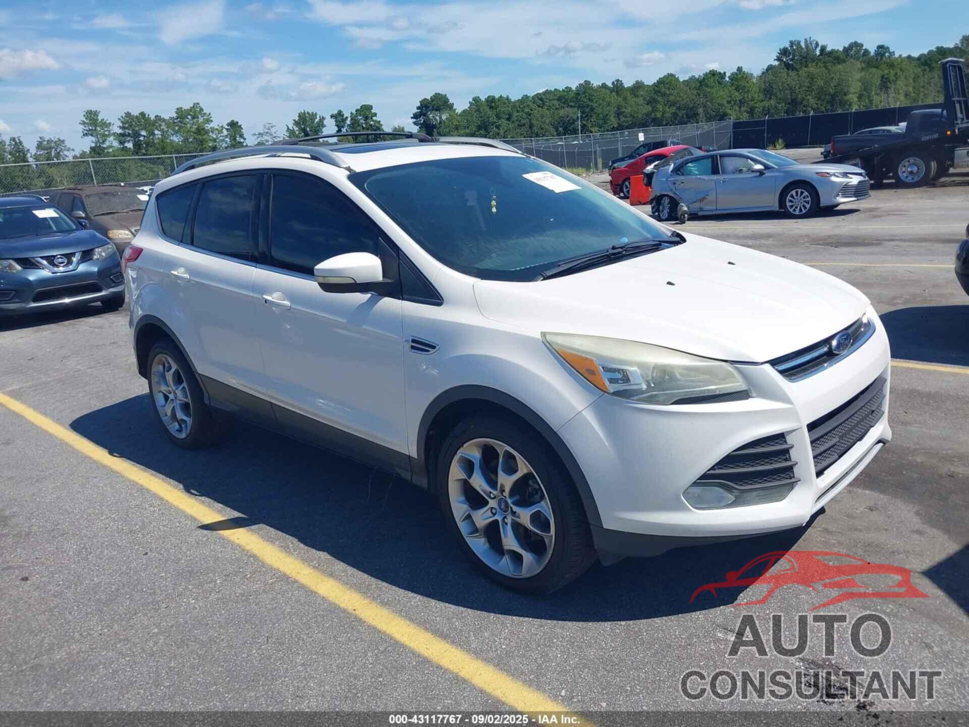 FORD ESCAPE 2013 - 1FMCU9J97DUB08709