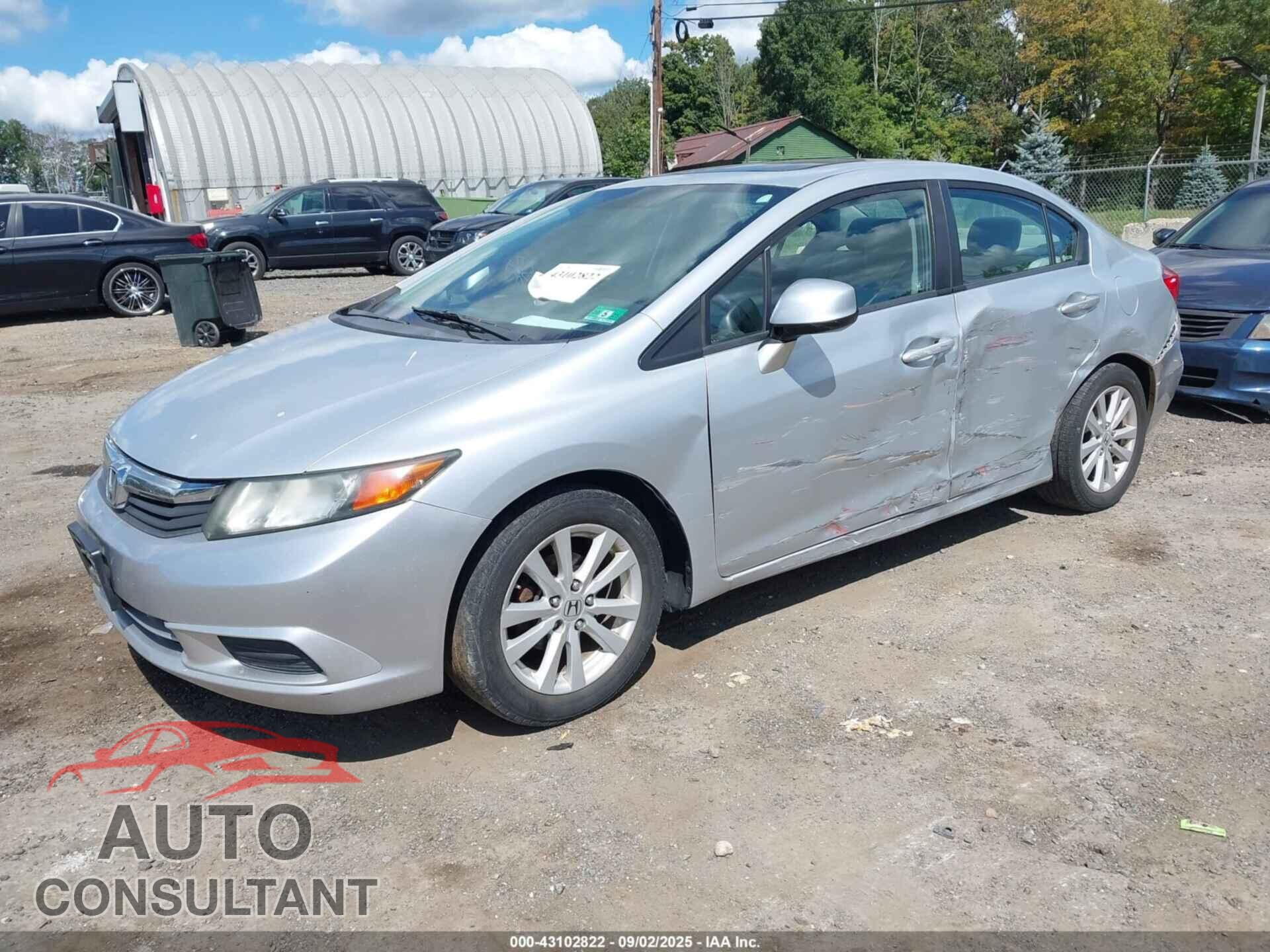 HONDA CIVIC 2012 - 2HGFB2F86CH570261