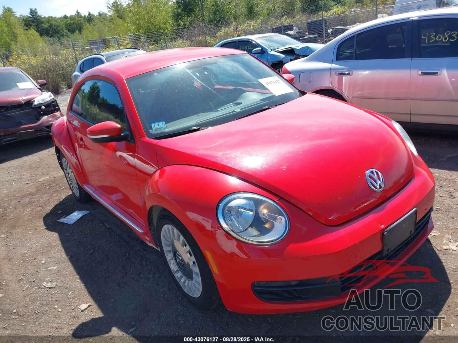 VOLKSWAGEN BEETLE 2013 - 3VWJP7AT3DM680316