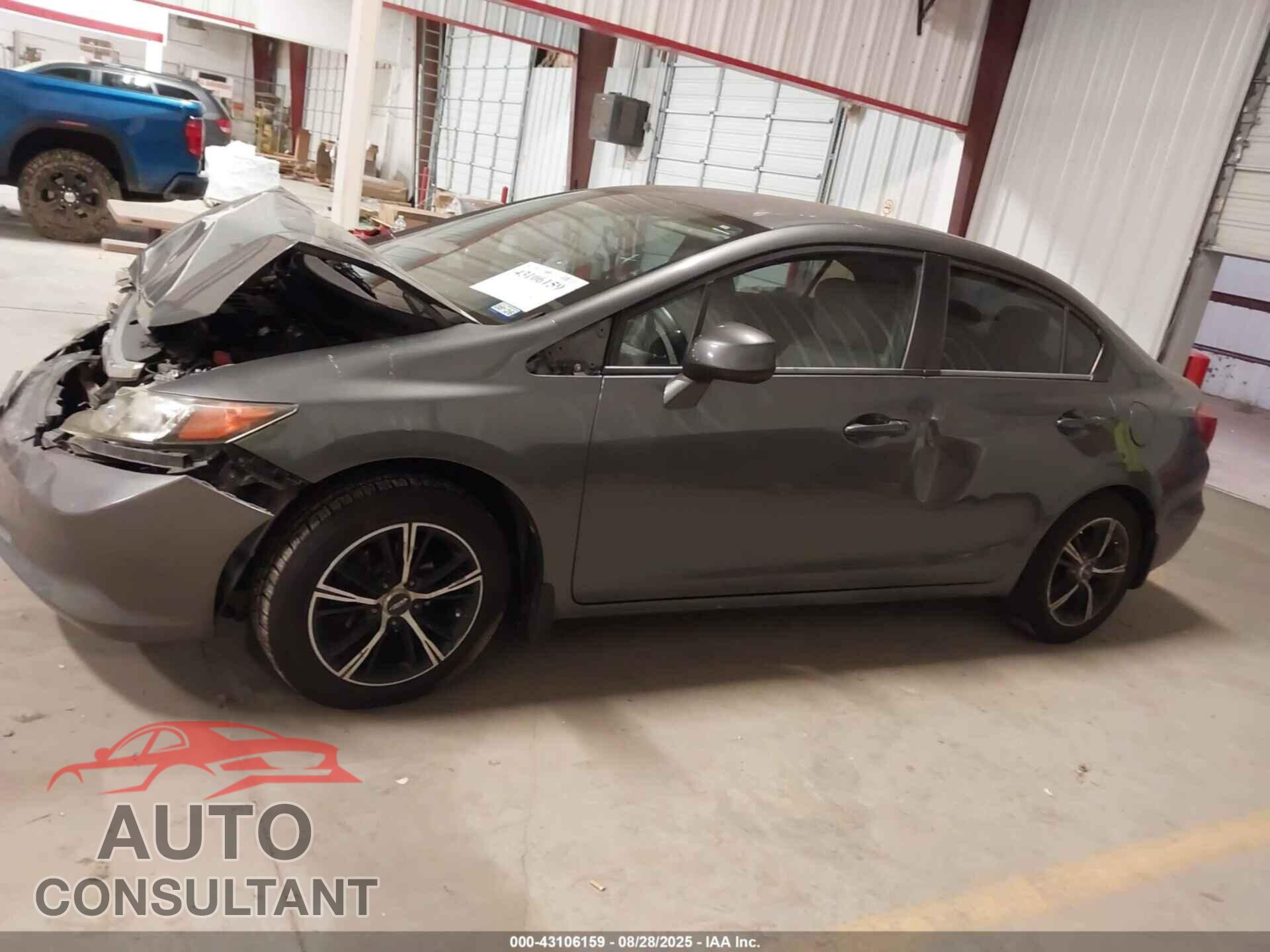 HONDA CIVIC 2012 - 2HGFB2F55CH310648