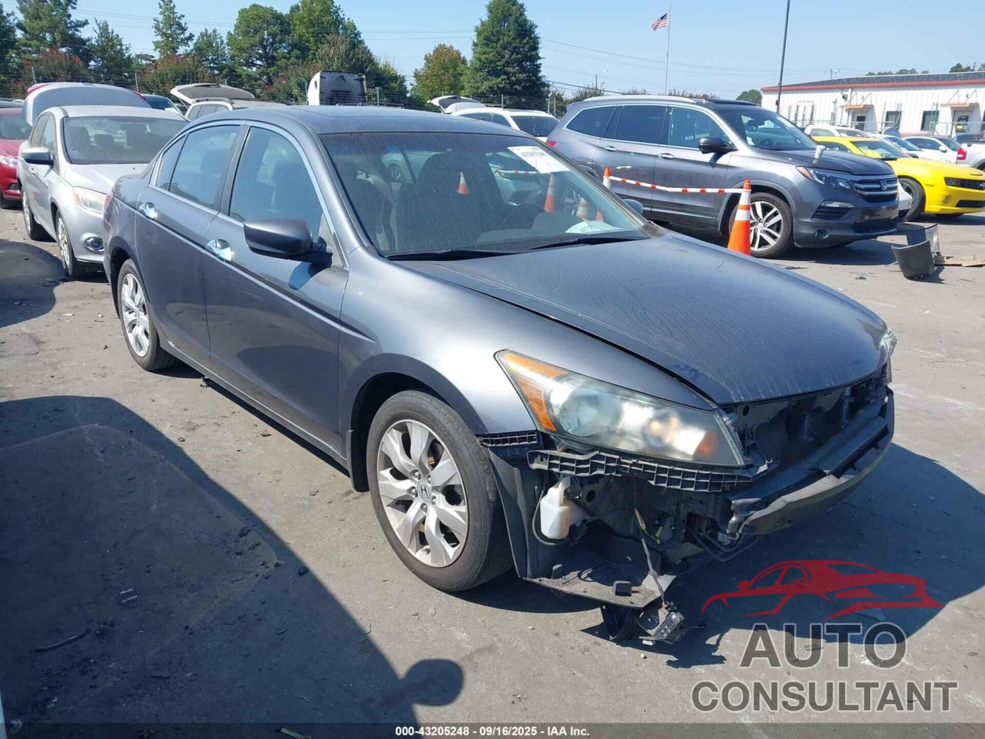 HONDA ACCORD 2010 - 1HGCP3F84AA015265