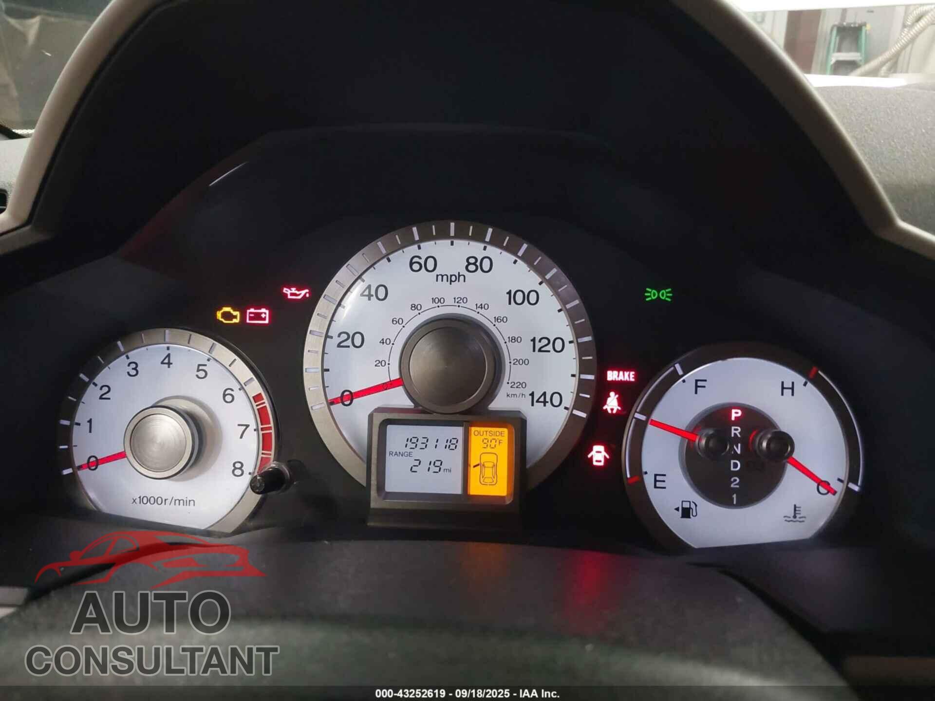 HONDA PILOT 2011 - 5FNYF3H52BB049580