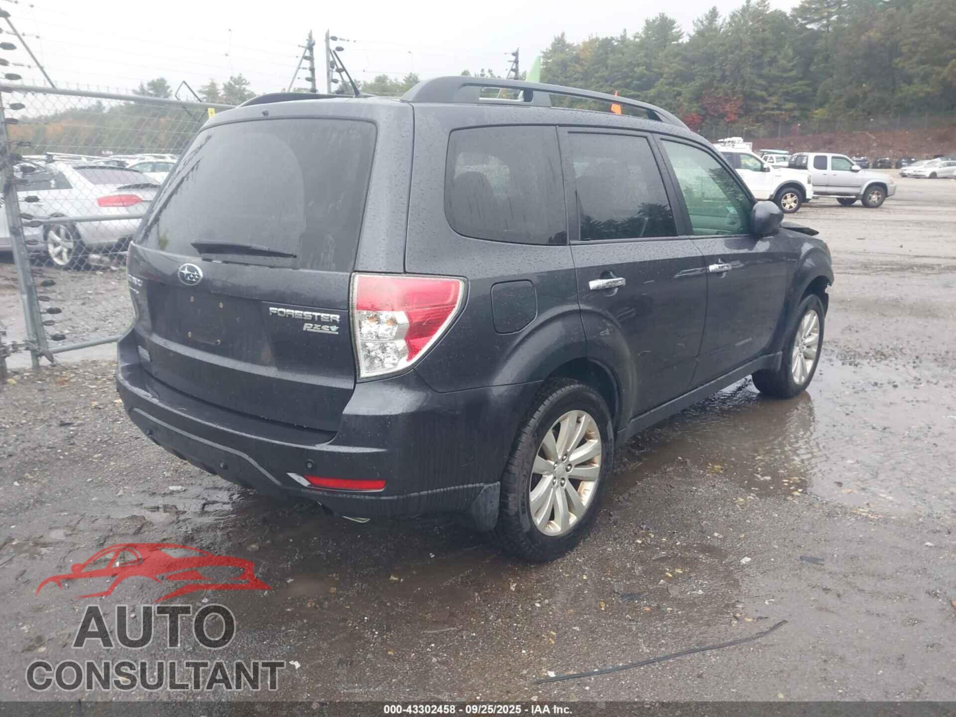 SUBARU FORESTER 2013 - JF2SHAEC1DH419588