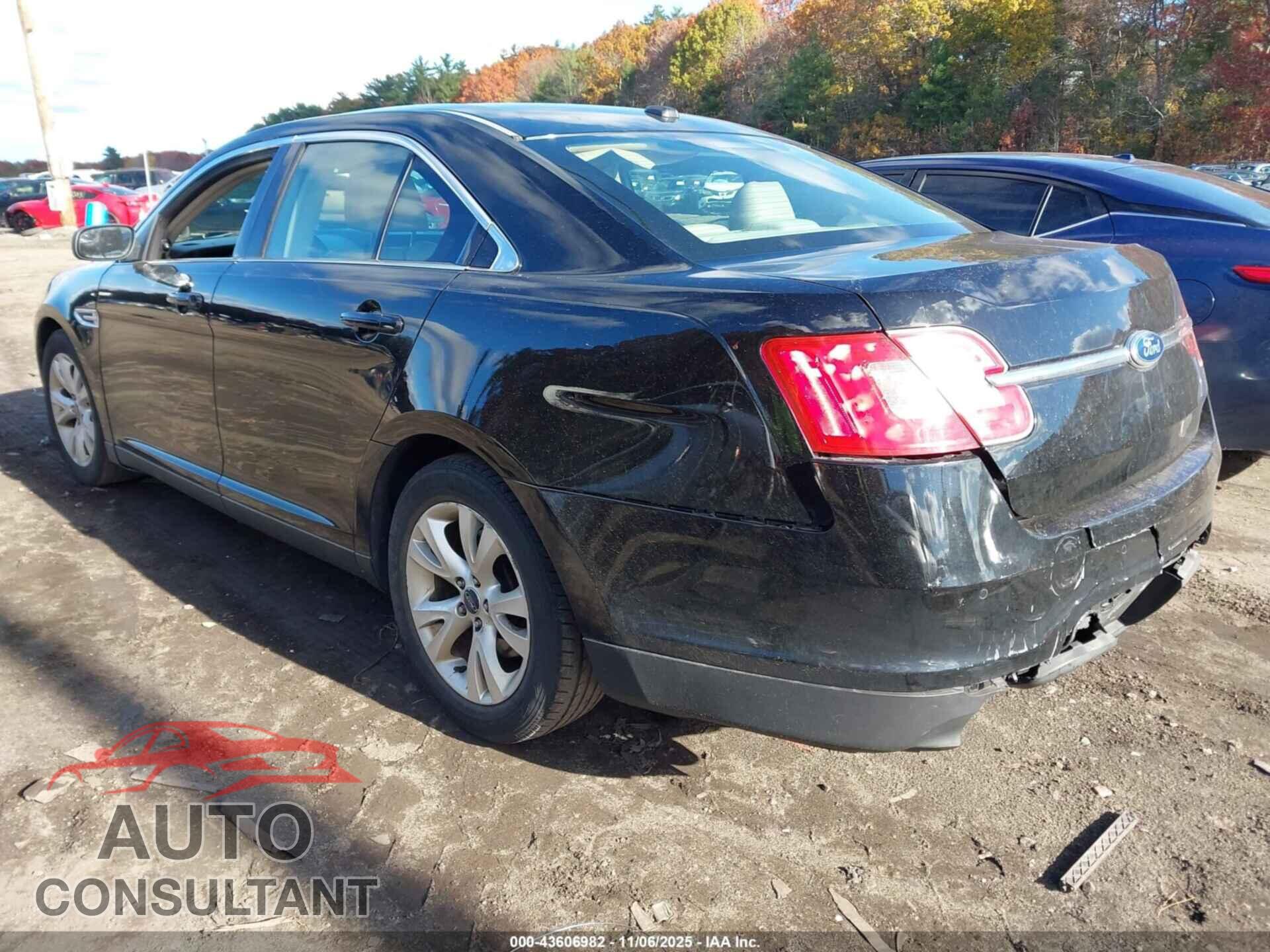 FORD TAURUS 2012 - 1FAHP2EW2CG105535