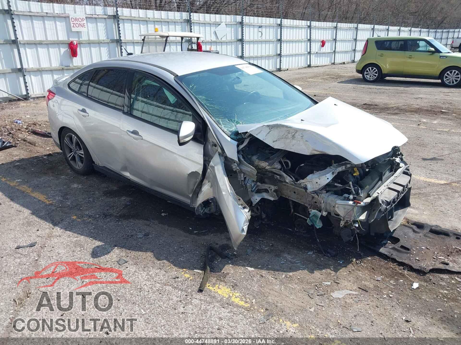 FORD FOCUS 2014 - 1FADP3F21EL389590