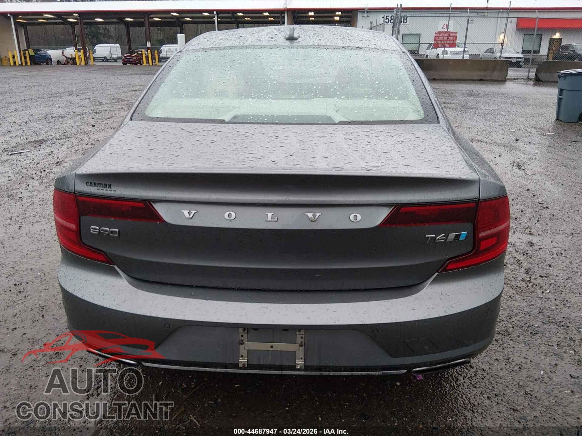 VOLVO S90 2017 - YV1A22ML2H1006767
