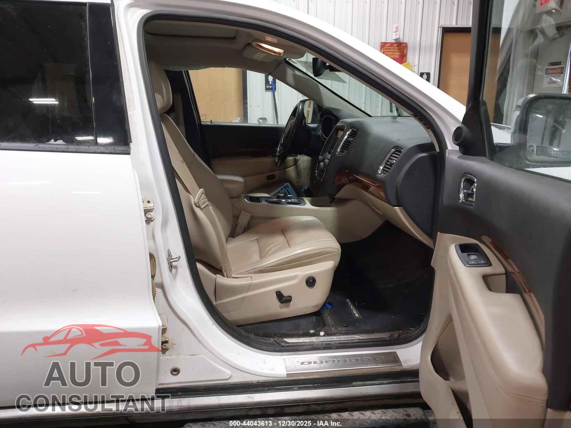DODGE DURANGO 2015 - 1C4RDJEG6FC881205