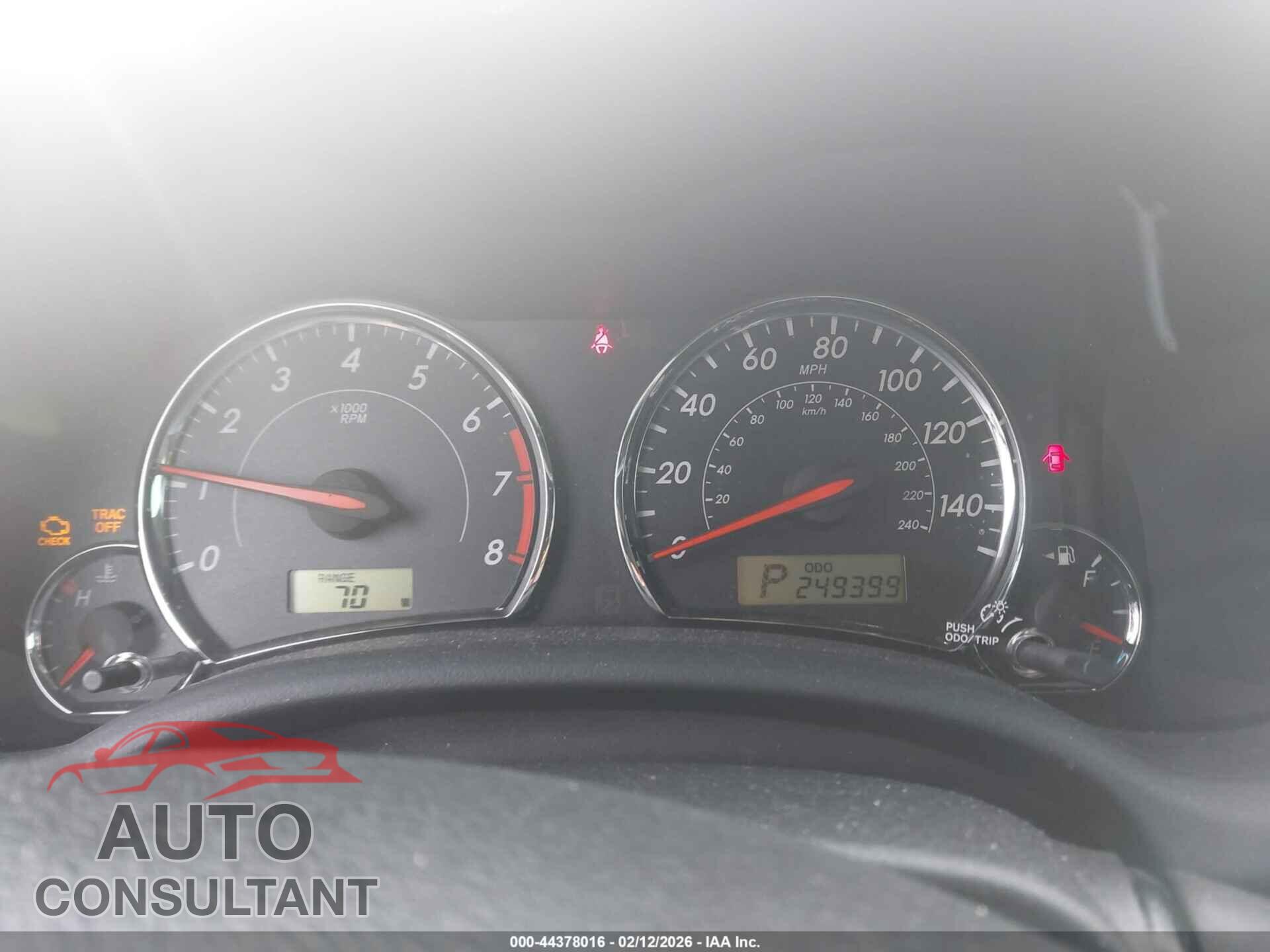 TOYOTA COROLLA 2011 - 2T1BU4EE4BC695486