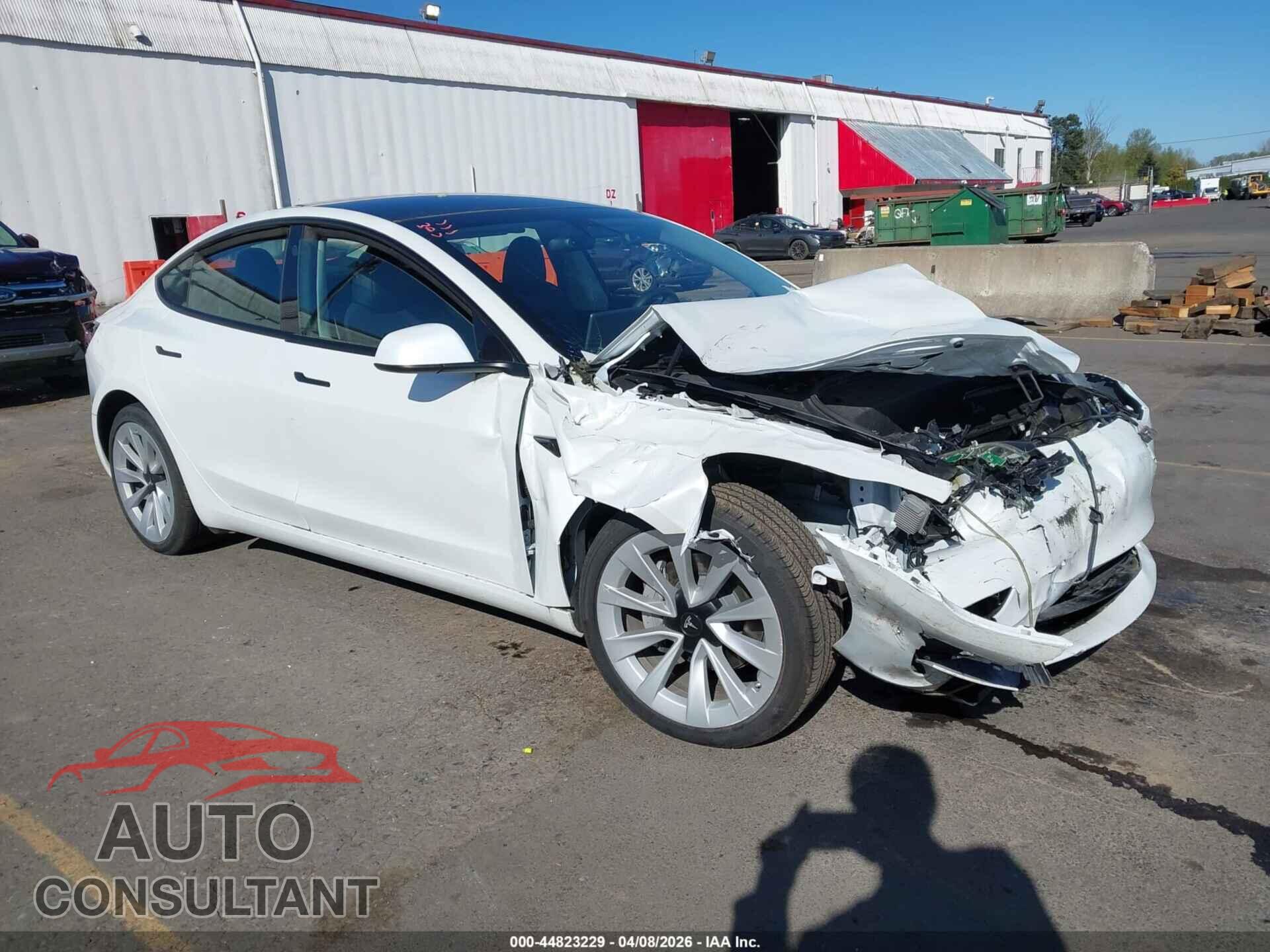 TESLA MODEL 3 2023 - 5YJ3E1EB9PF676974