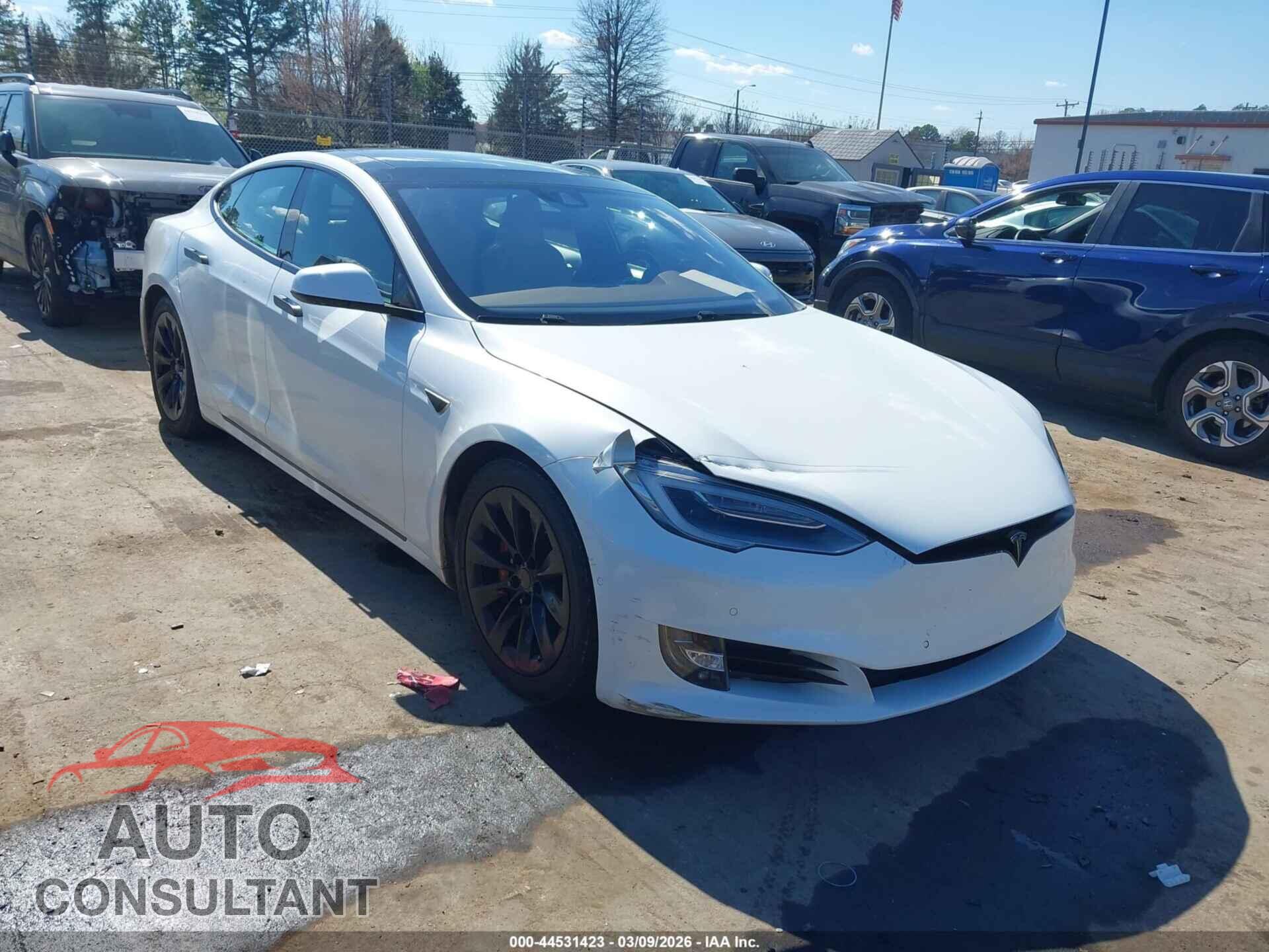 TESLA MODEL S 2016 - 5YJSA1E48GF142597