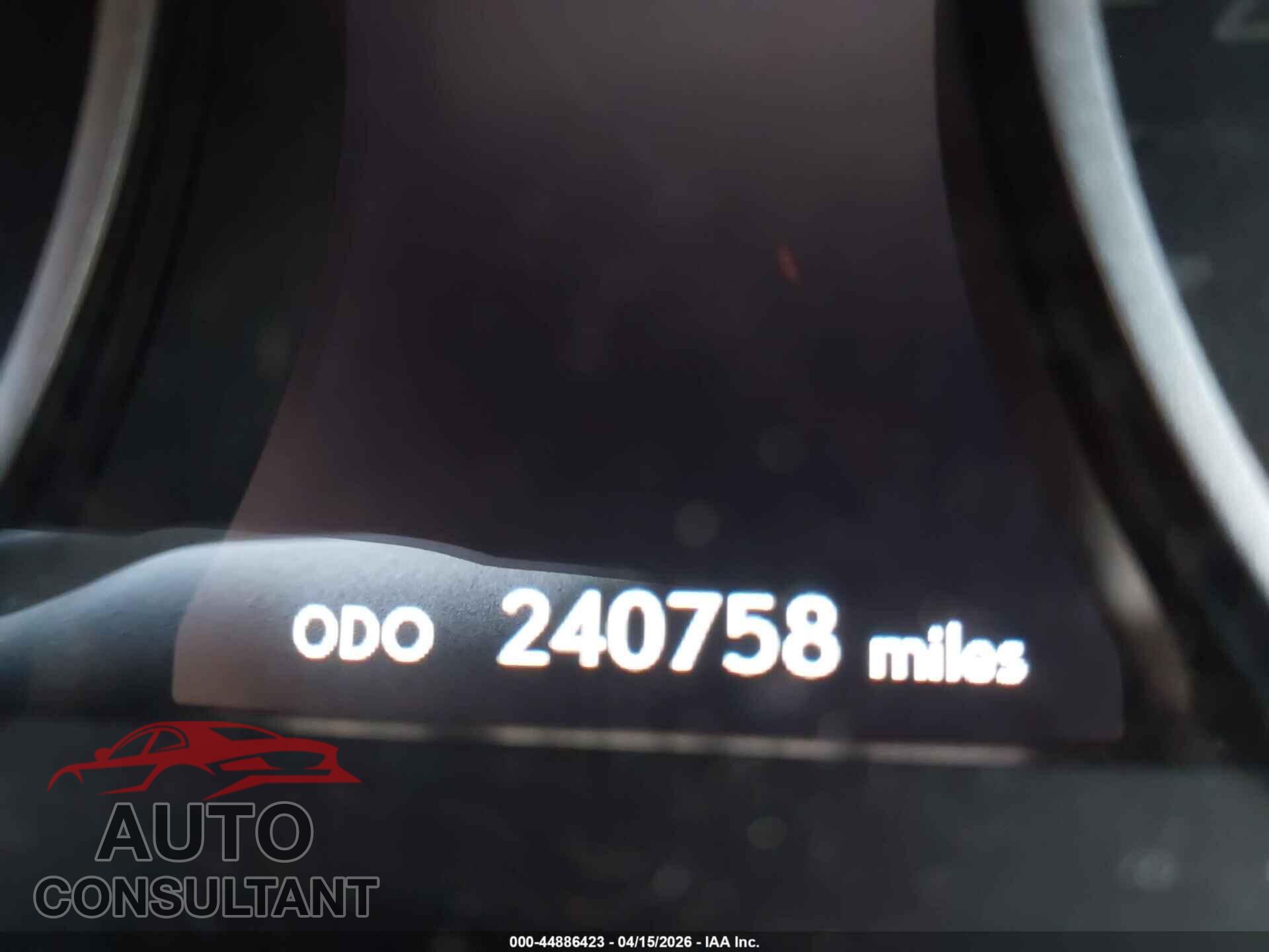 LEXUS ES 300H 2013 - JTHBW1GG4D2001032