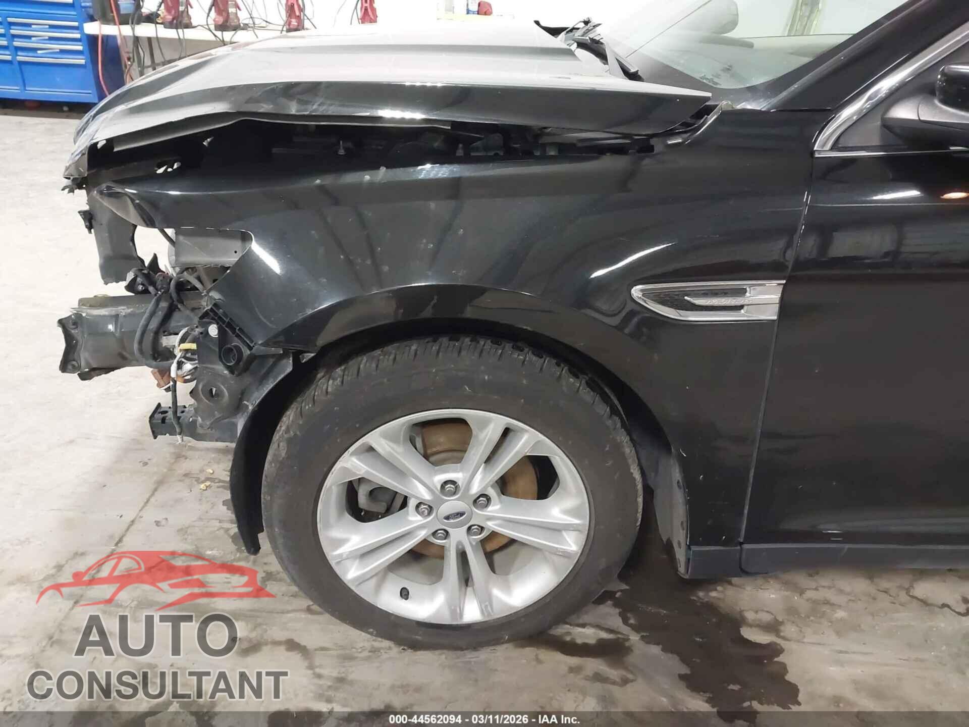 FORD TAURUS 2013 - 1FAHP2E87DG120440