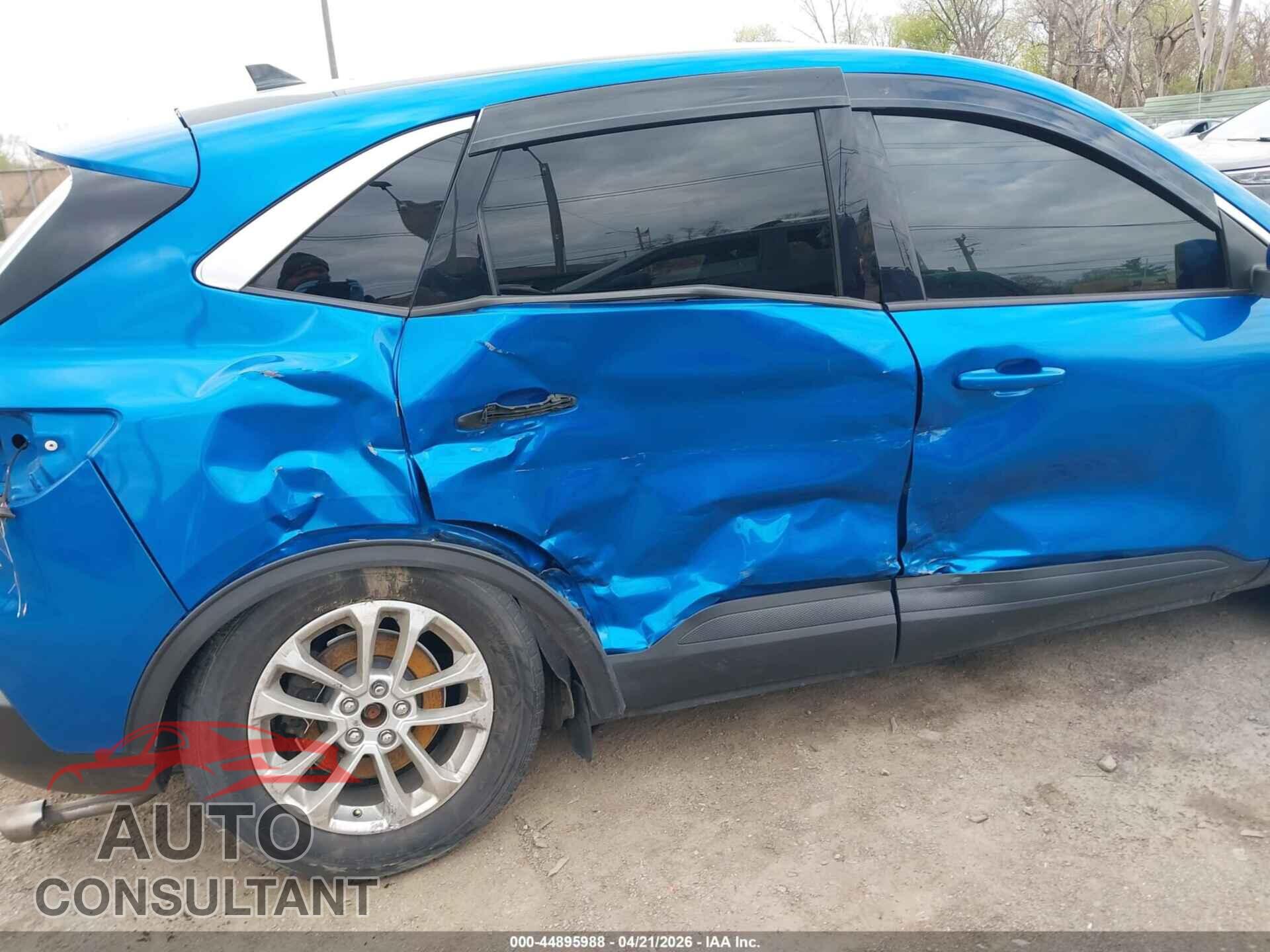 FORD ESCAPE 2020 - 1FMCU9G60LUA74107