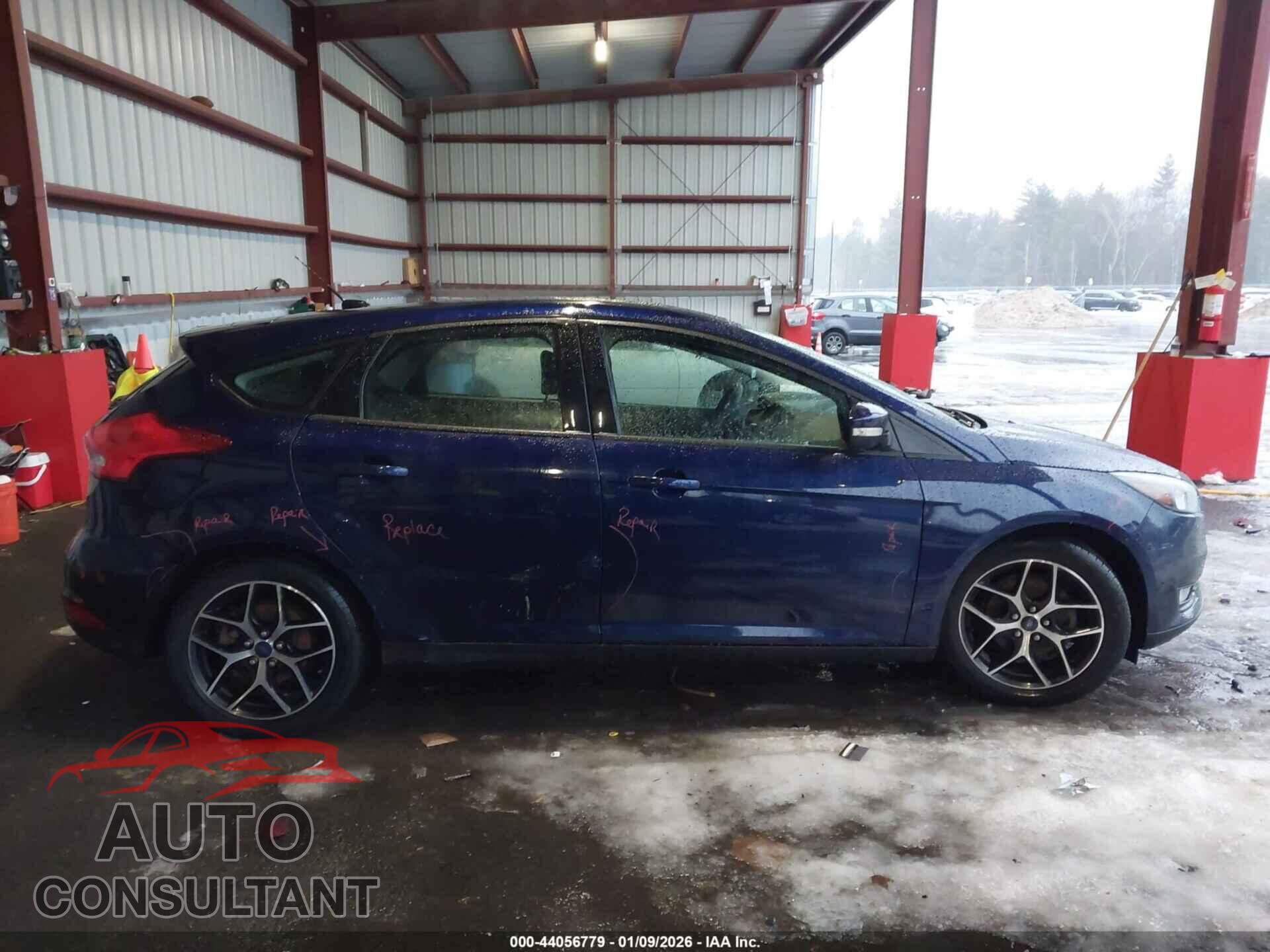 FORD FOCUS 2017 - 1FADP3M2XHL201074