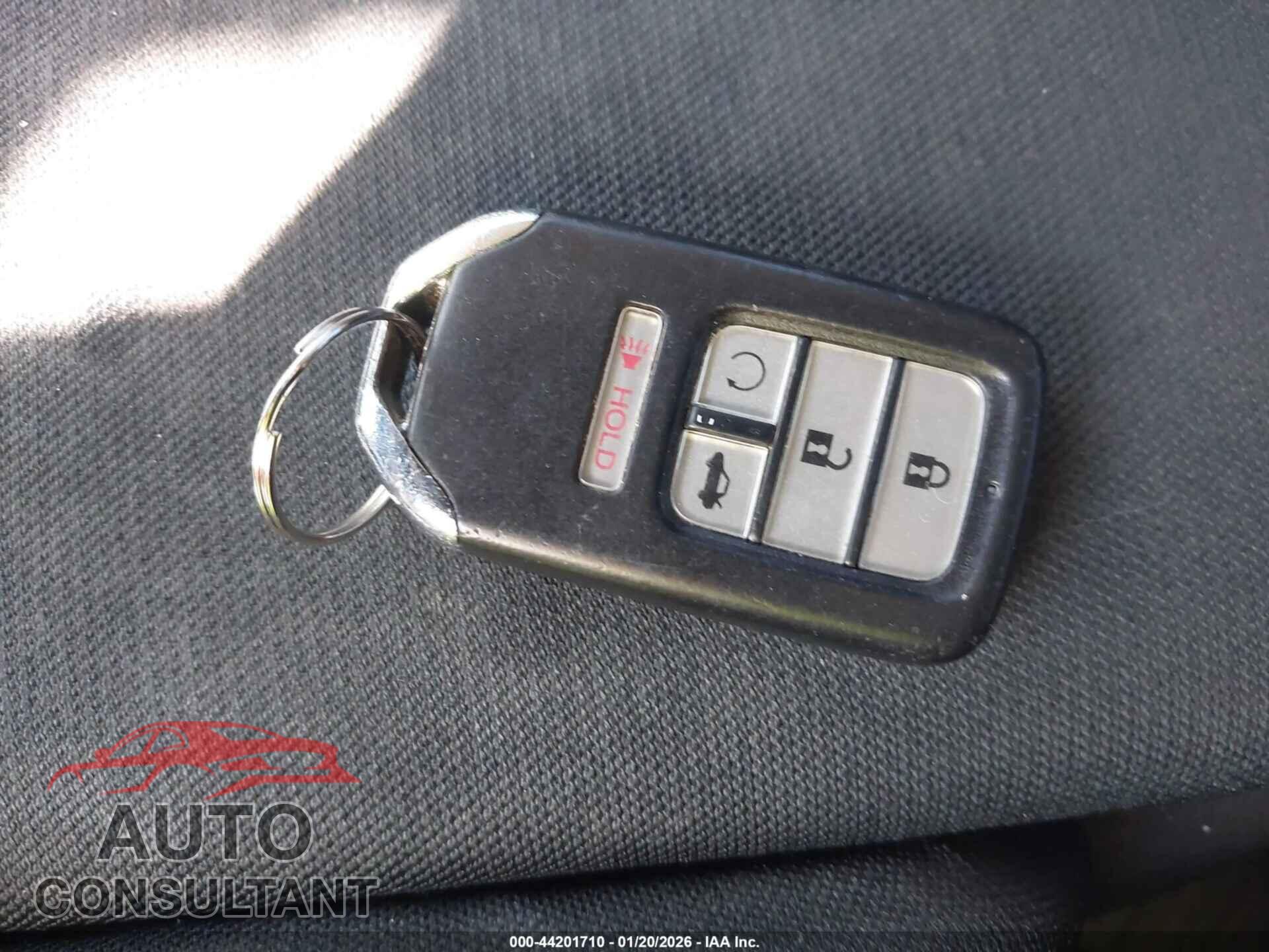 HONDA CIVIC 2017 - 19XFC2F78HE077901
