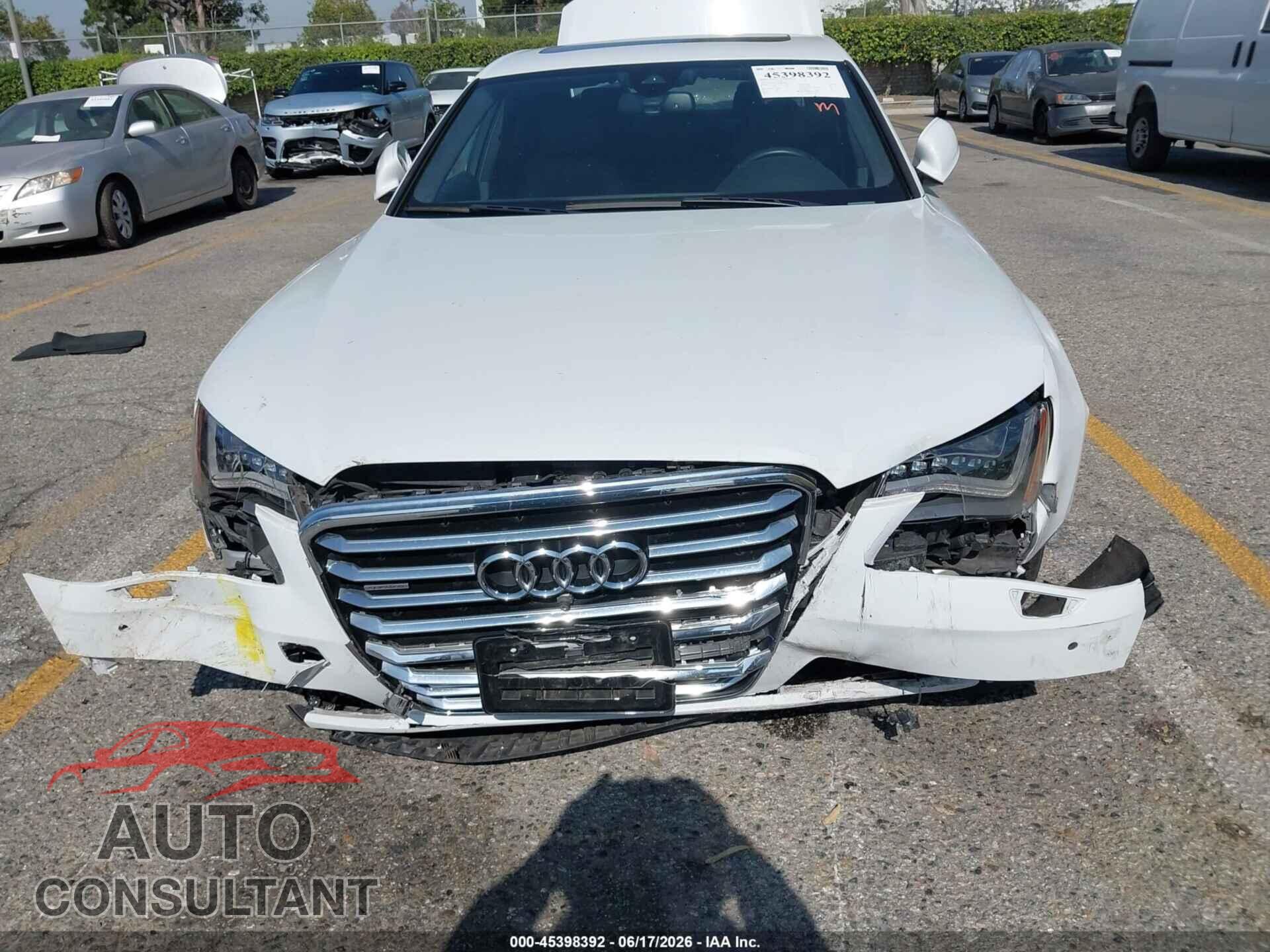AUDI A8 2013 - WAUA2AFD6DN016997