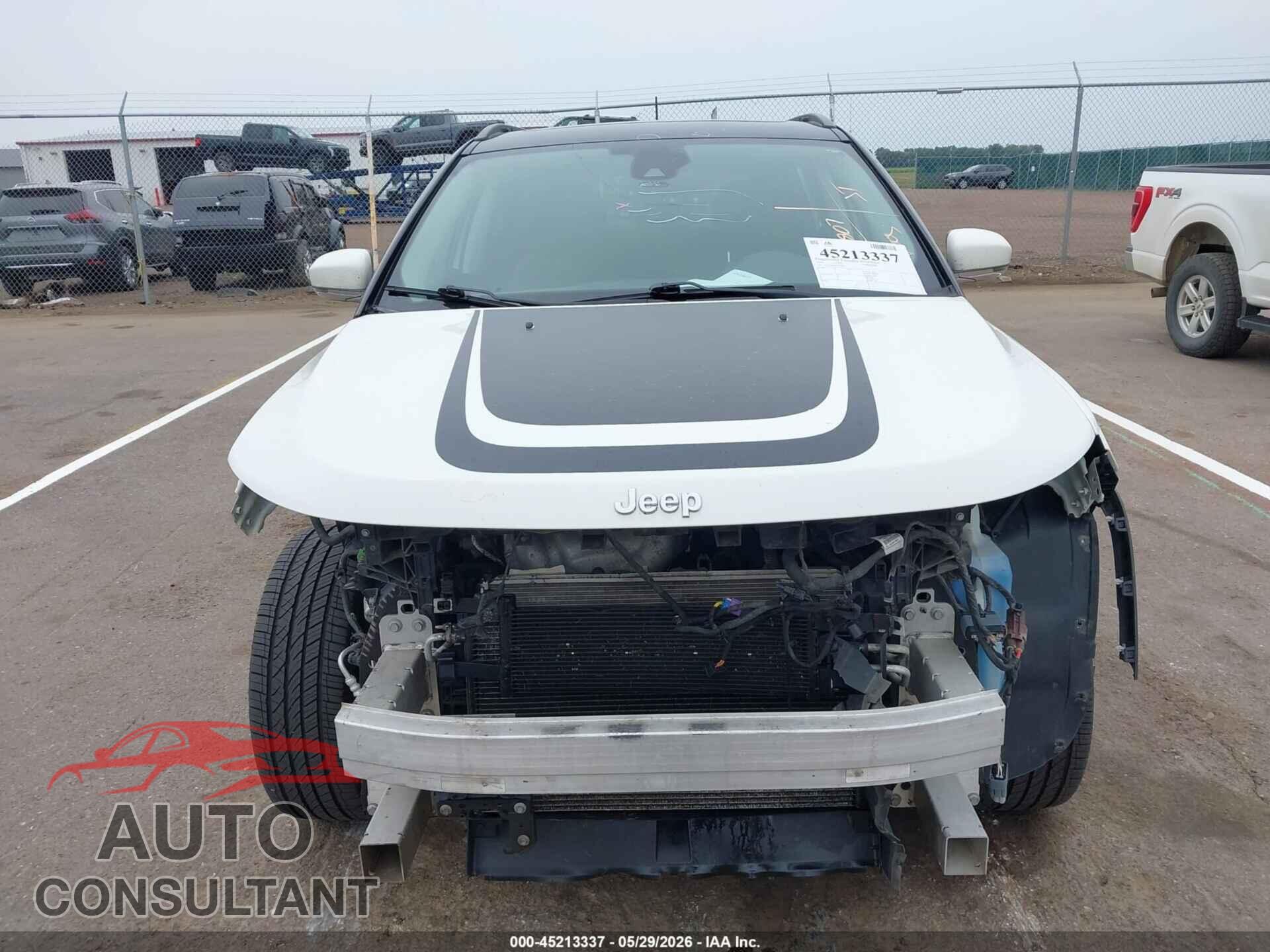 JEEP COMPASS 2018 - 3C4NJDCB6JT246014