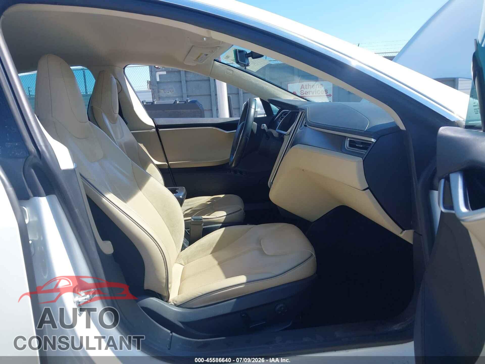 TESLA MODEL S 2013 - 5YJSA1CN9DFP23016