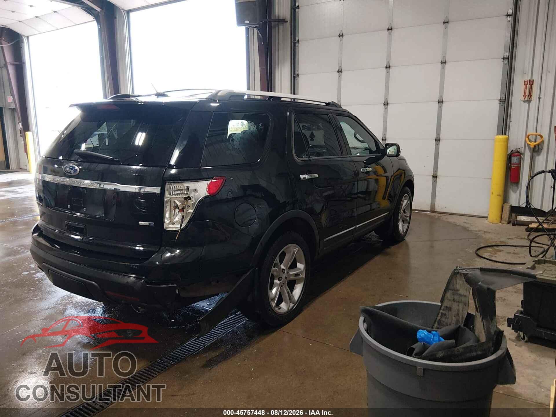 FORD EXPLORER 2015 - 1FM5K8F83FGA27412