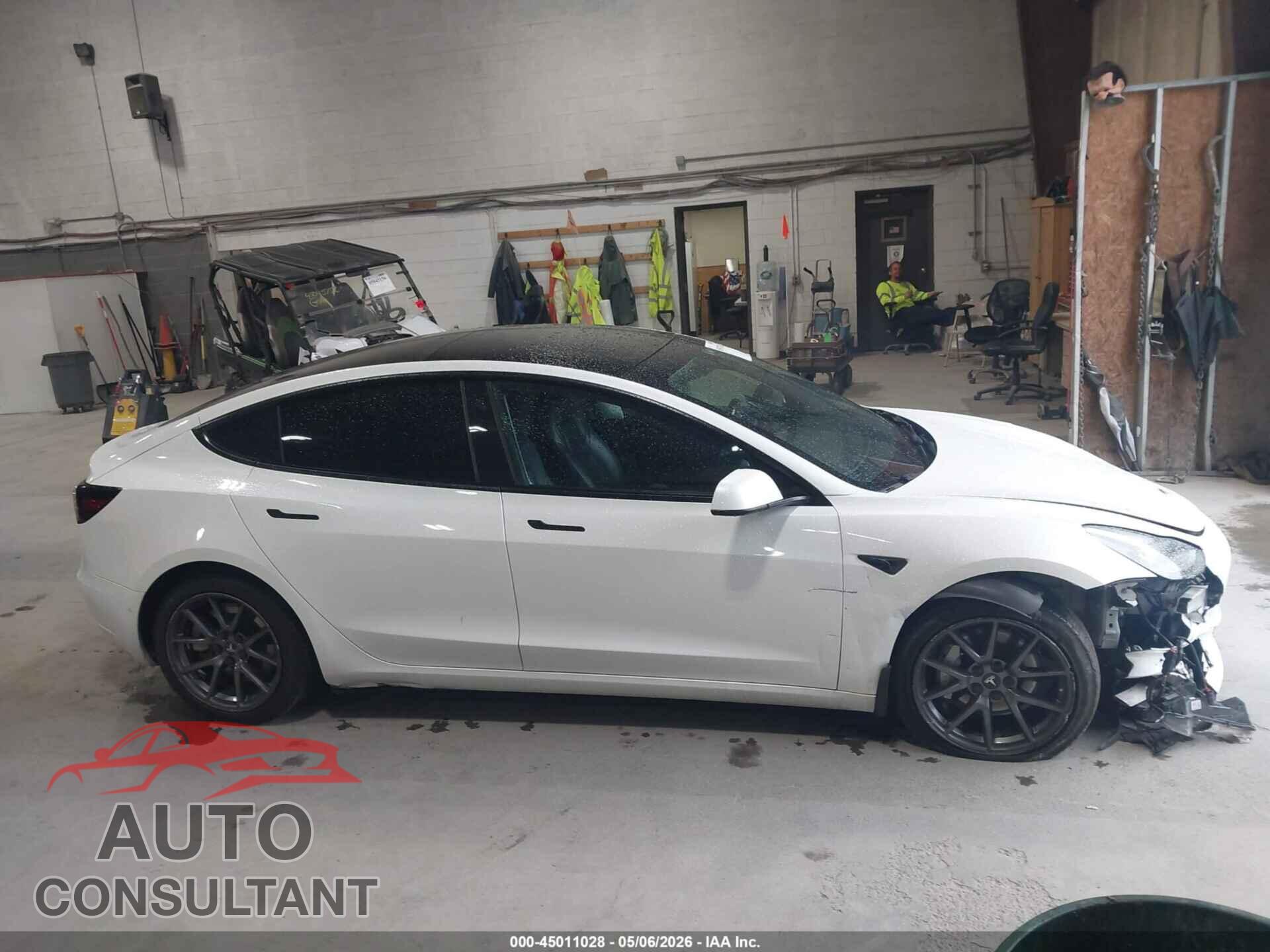 TESLA MODEL 3 2022 - 5YJ3E1EB2NF106571