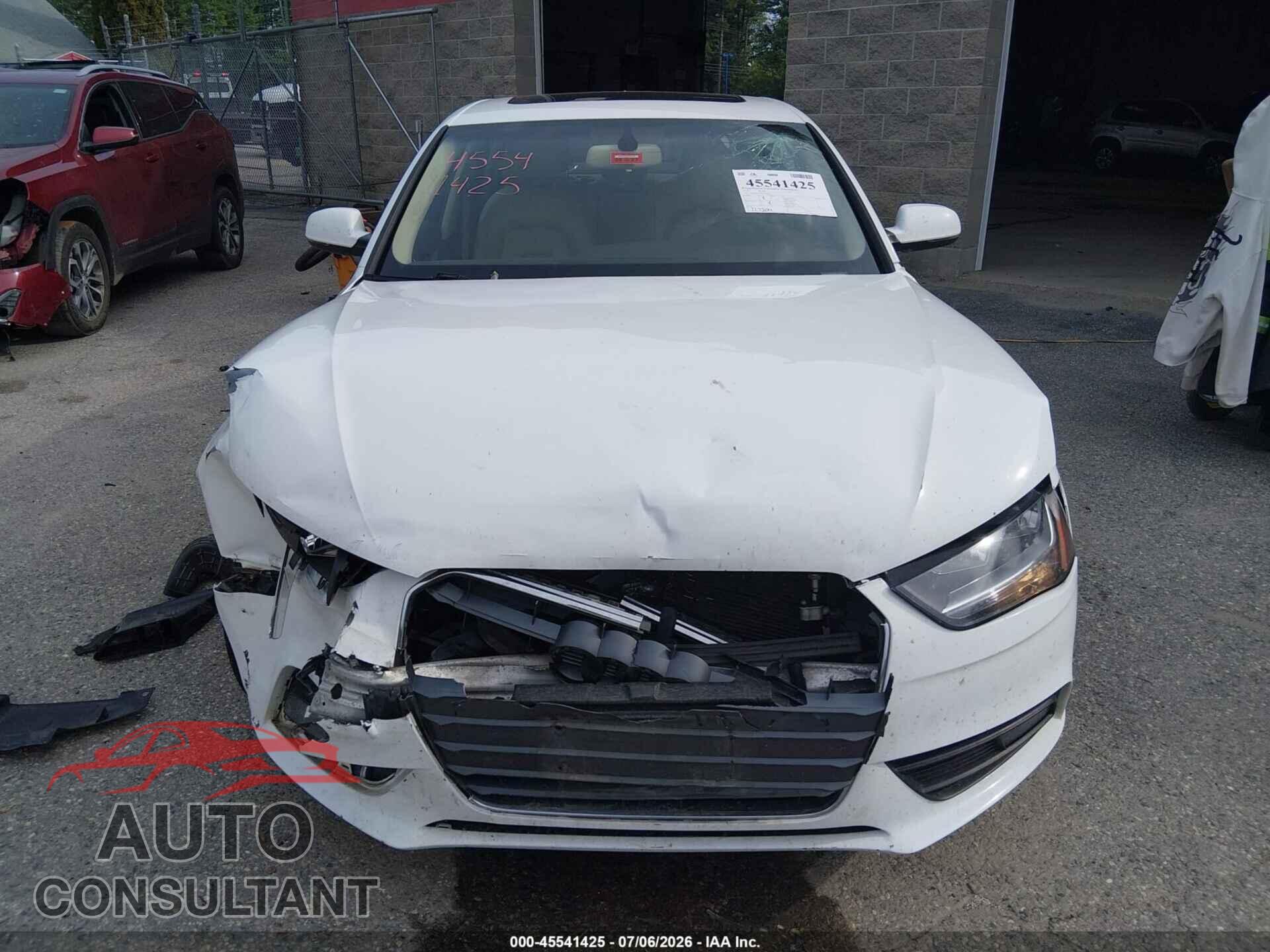 AUDI A4 2014 - WAUBFAFL2EN017842