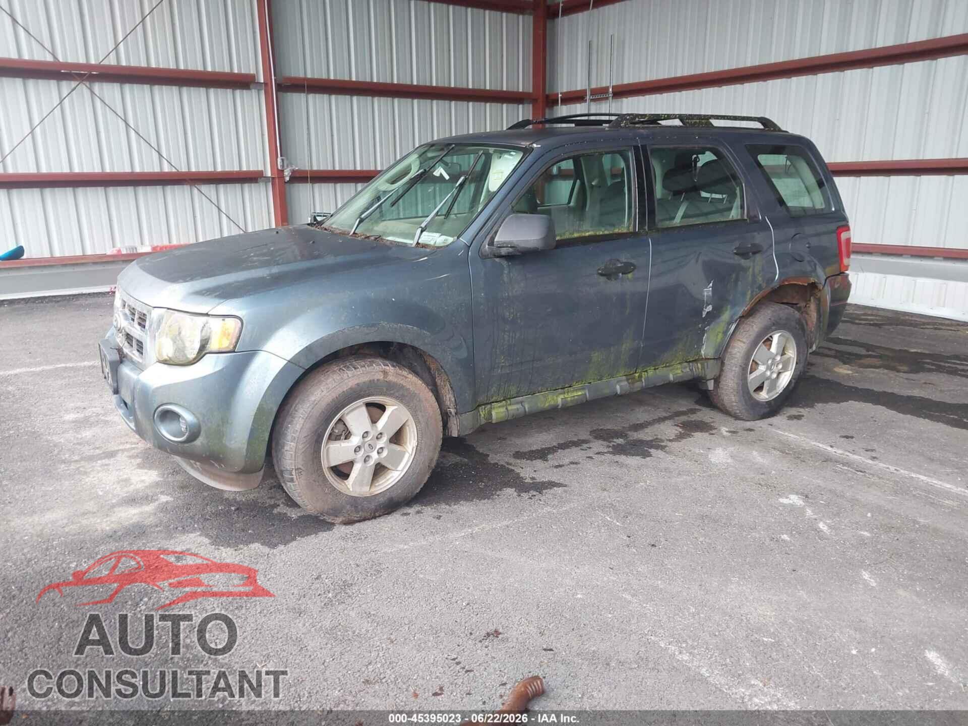 FORD ESCAPE 2010 - 1FMCU9C73AKB92367