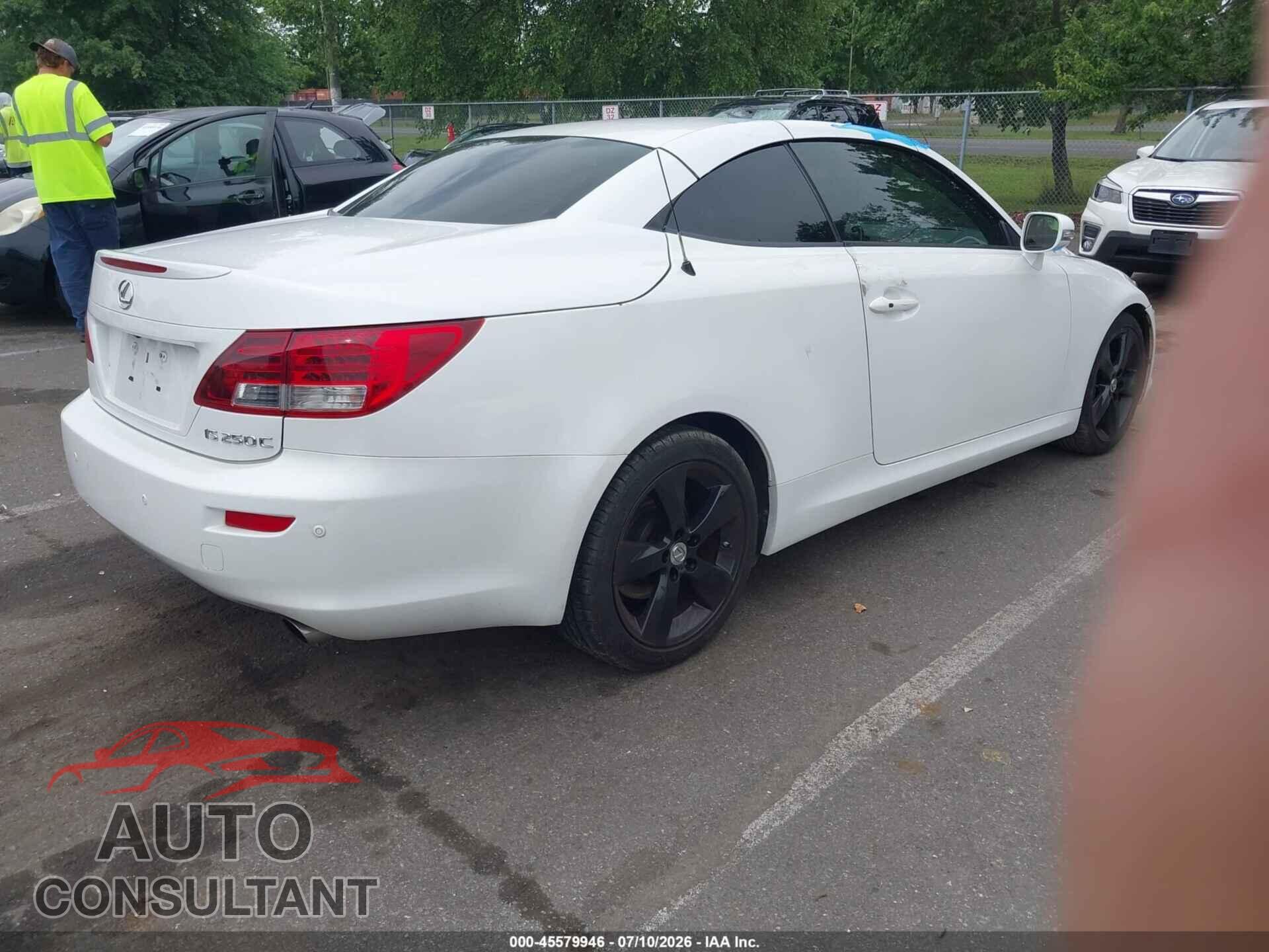 LEXUS IS 250C 2012 - JTHFF2C20C2522099