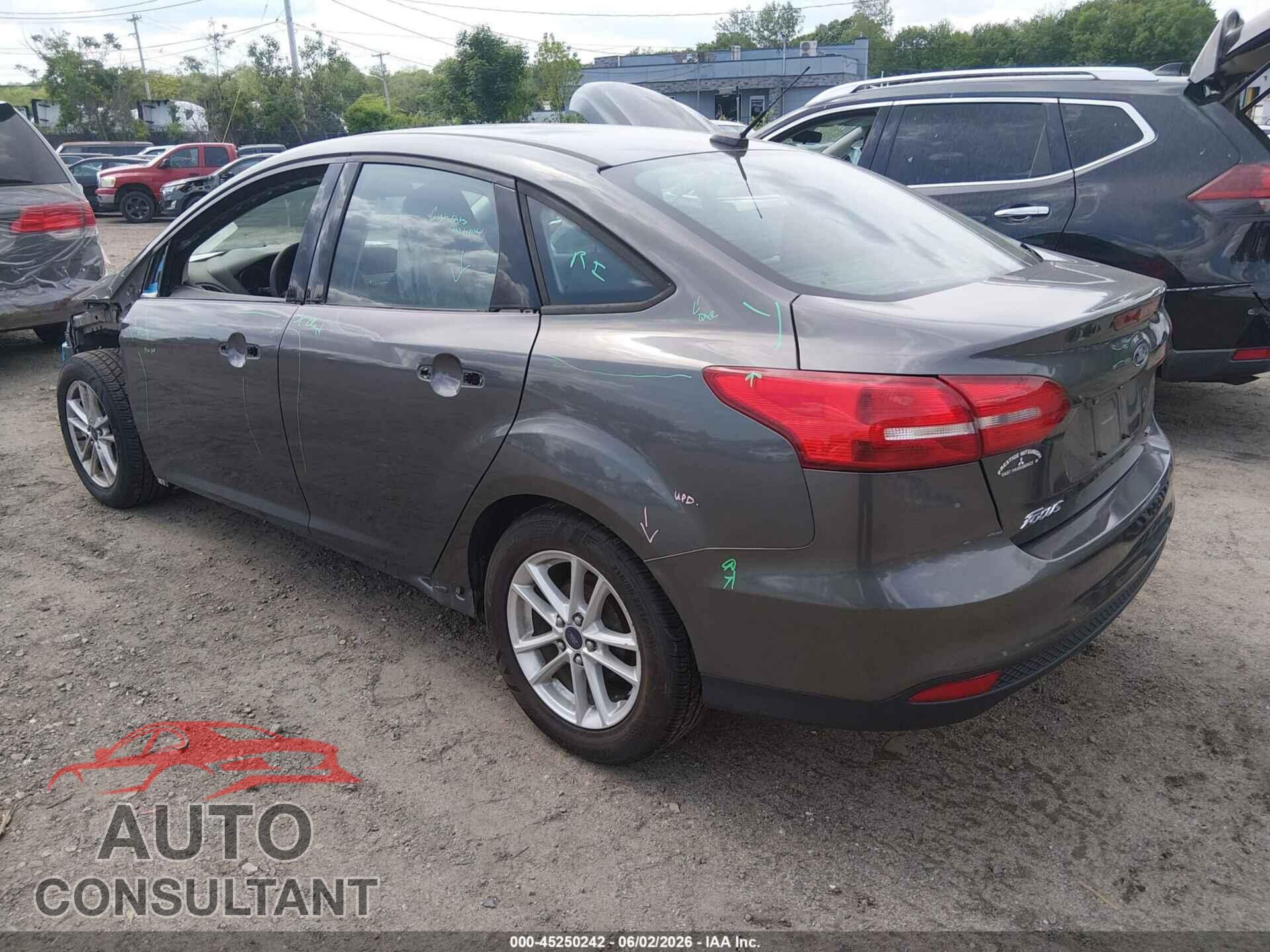 FORD FOCUS 2016 - 1FADP3F25GL239954