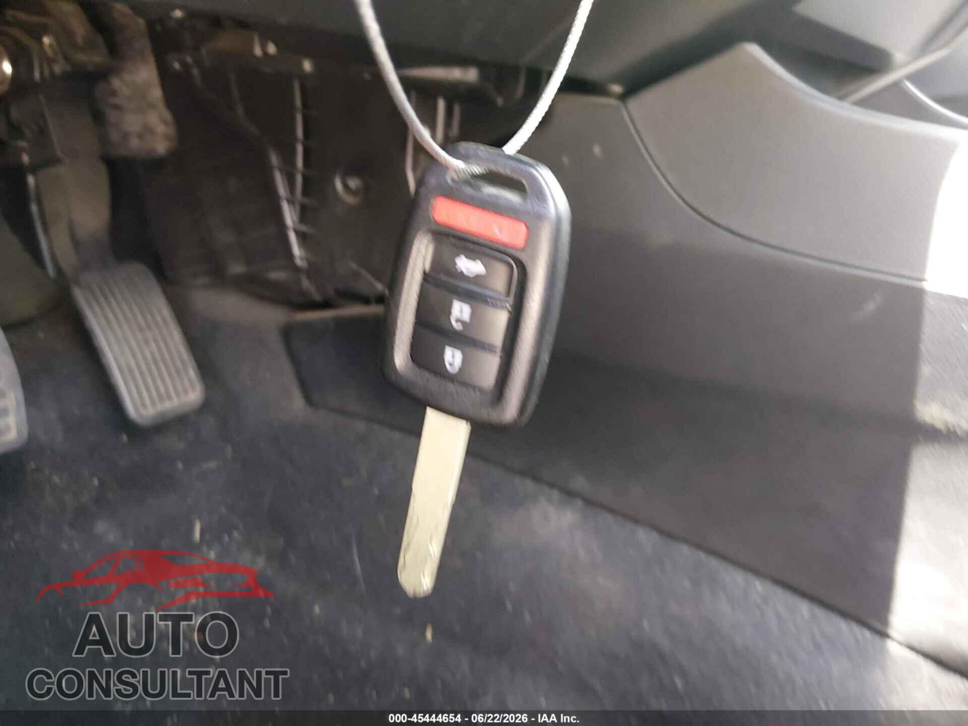 HONDA CIVIC 2015 - 2HGFB2F58FH507057