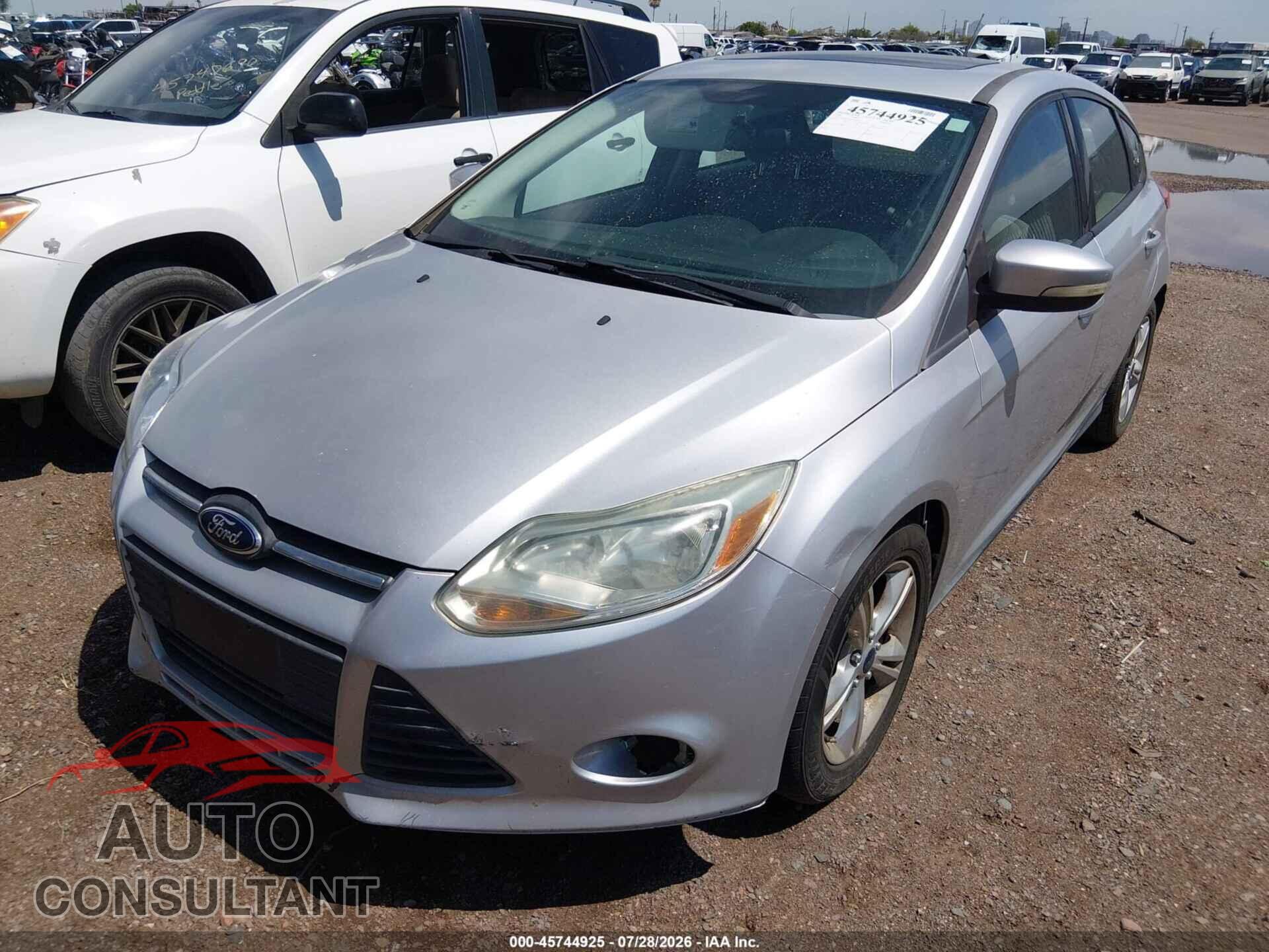 FORD FOCUS 2014 - 1FADP3K26EL410178