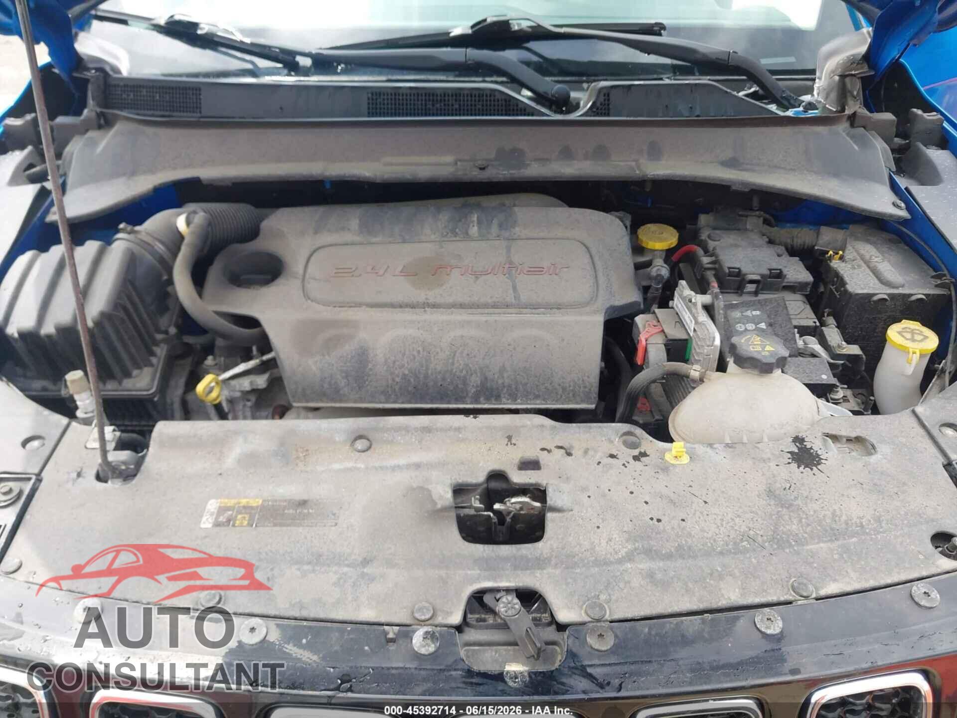 JEEP COMPASS 2018 - 3C4NJDAB0JT413759