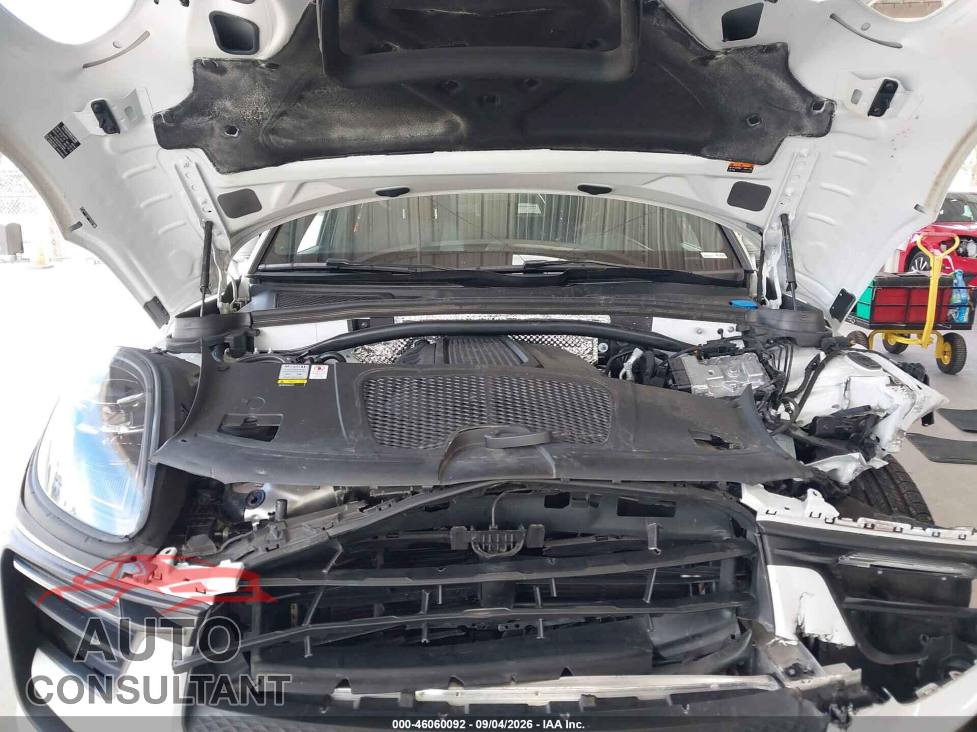 PORSCHE MACAN 2022 - WP1AA2A56NLB08392
