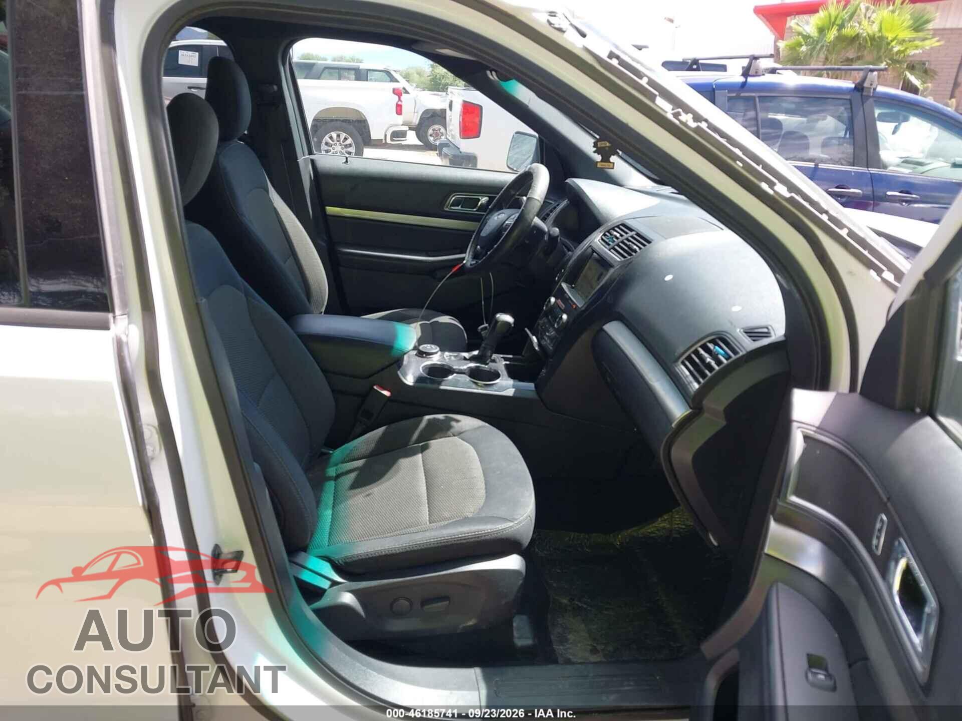 FORD EXPLORER 2019 - 1FM5K8D88KGB46912