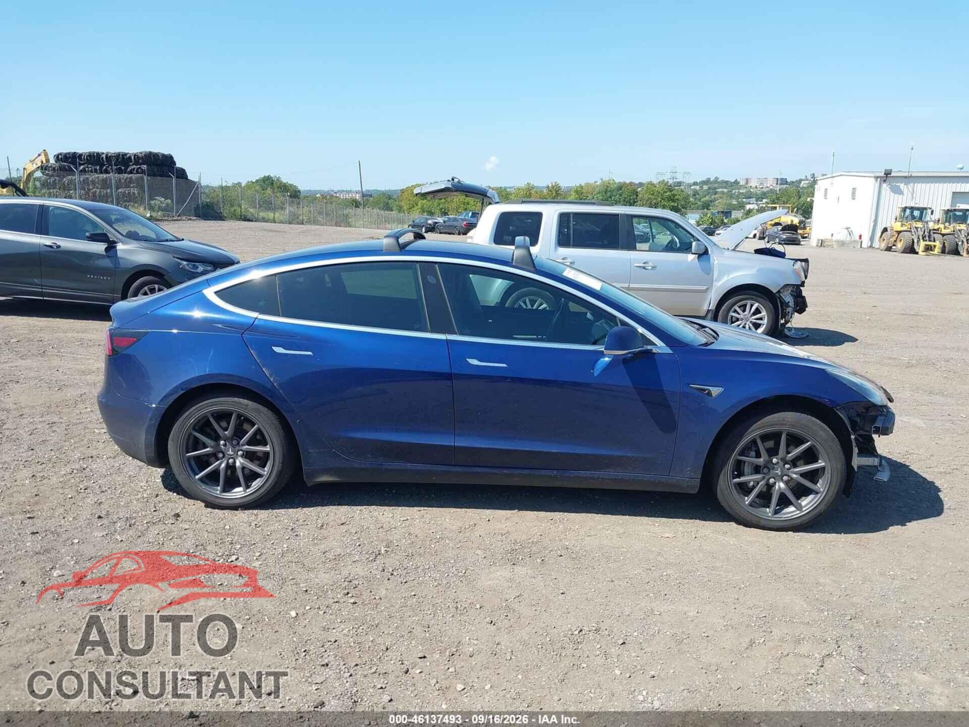 TESLA MODEL 3 2018 - 5YJ3E1EA5JF045976