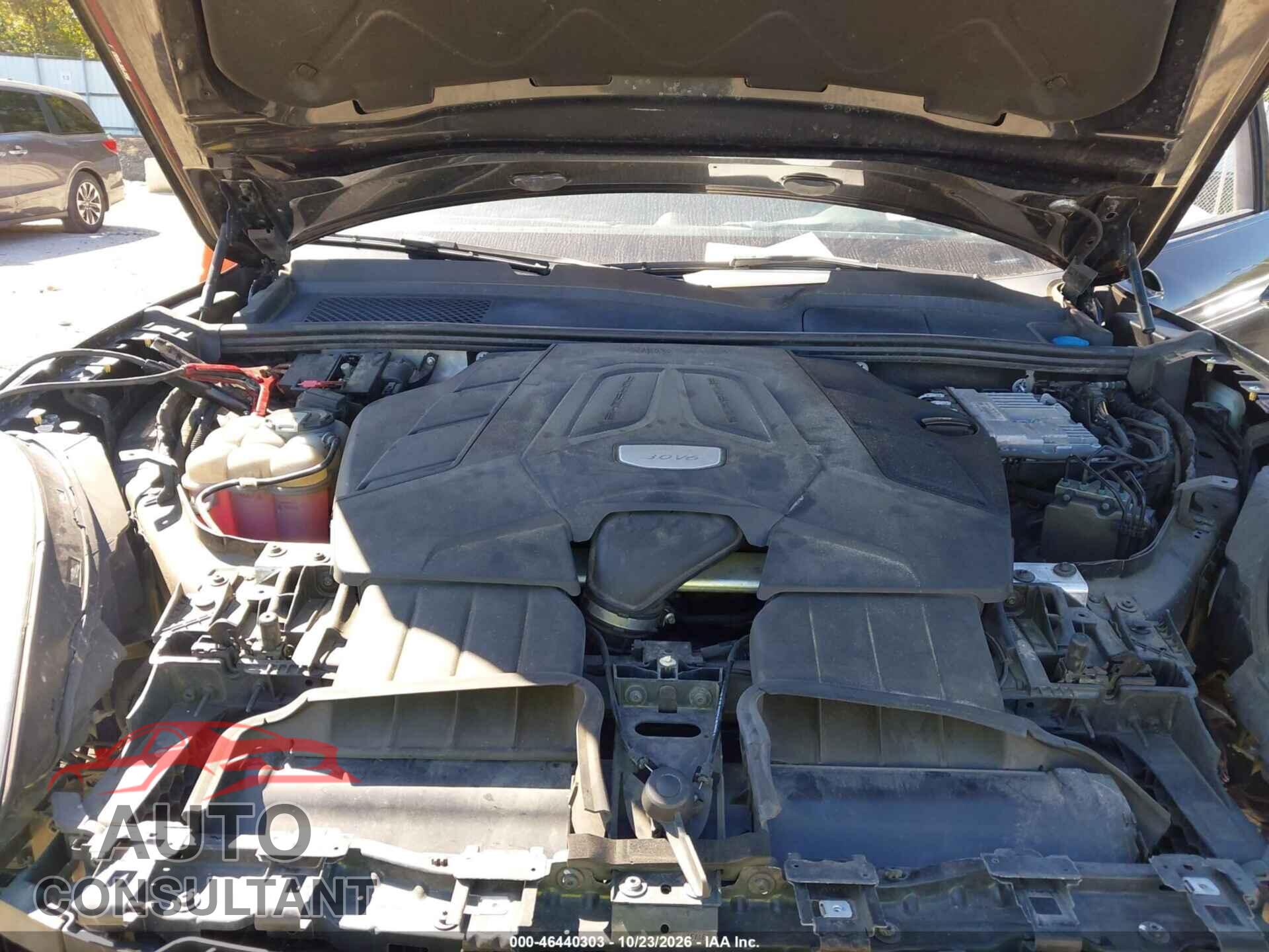 PORSCHE CAYENNE 2019 - WP1AA2AY0KDA02875