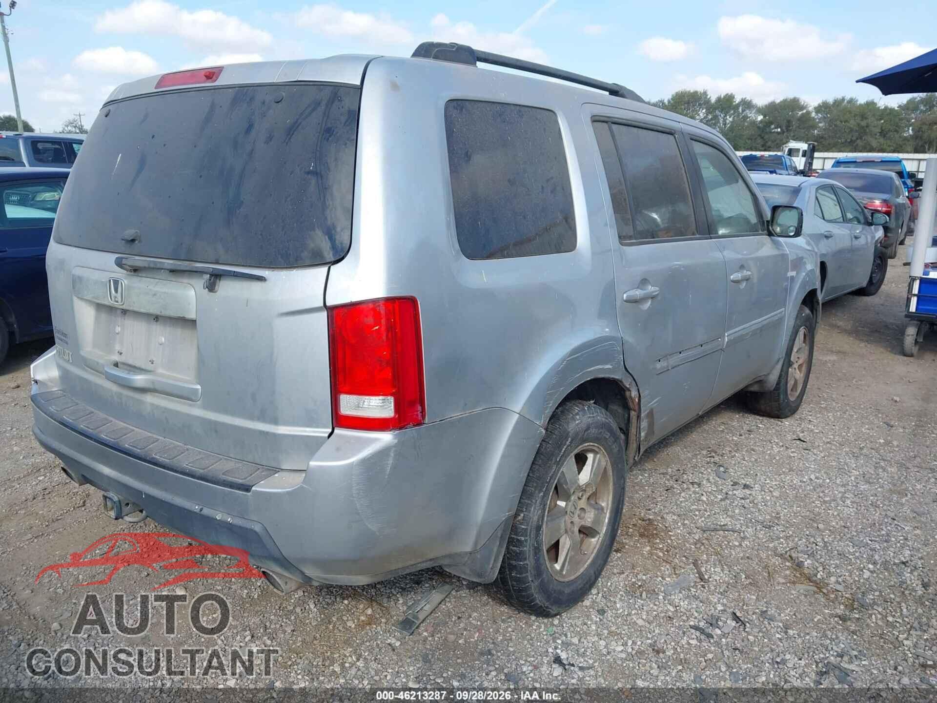 HONDA PILOT 2011 - 5FNYF3H55BB047113