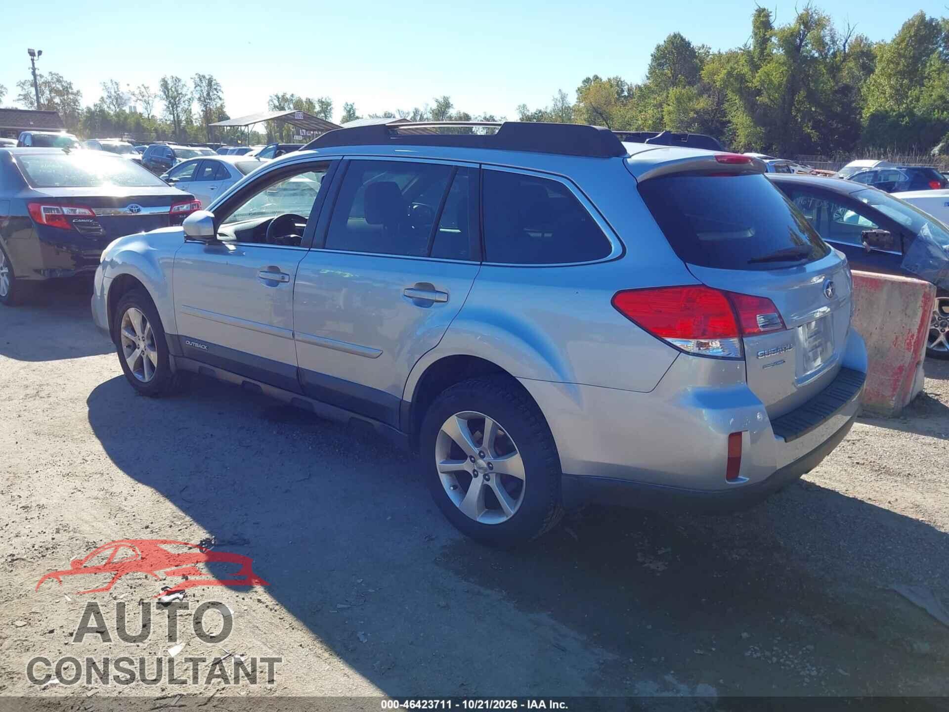 SUBARU OUTBACK 2014 - 4S4BRBLC2E3328585