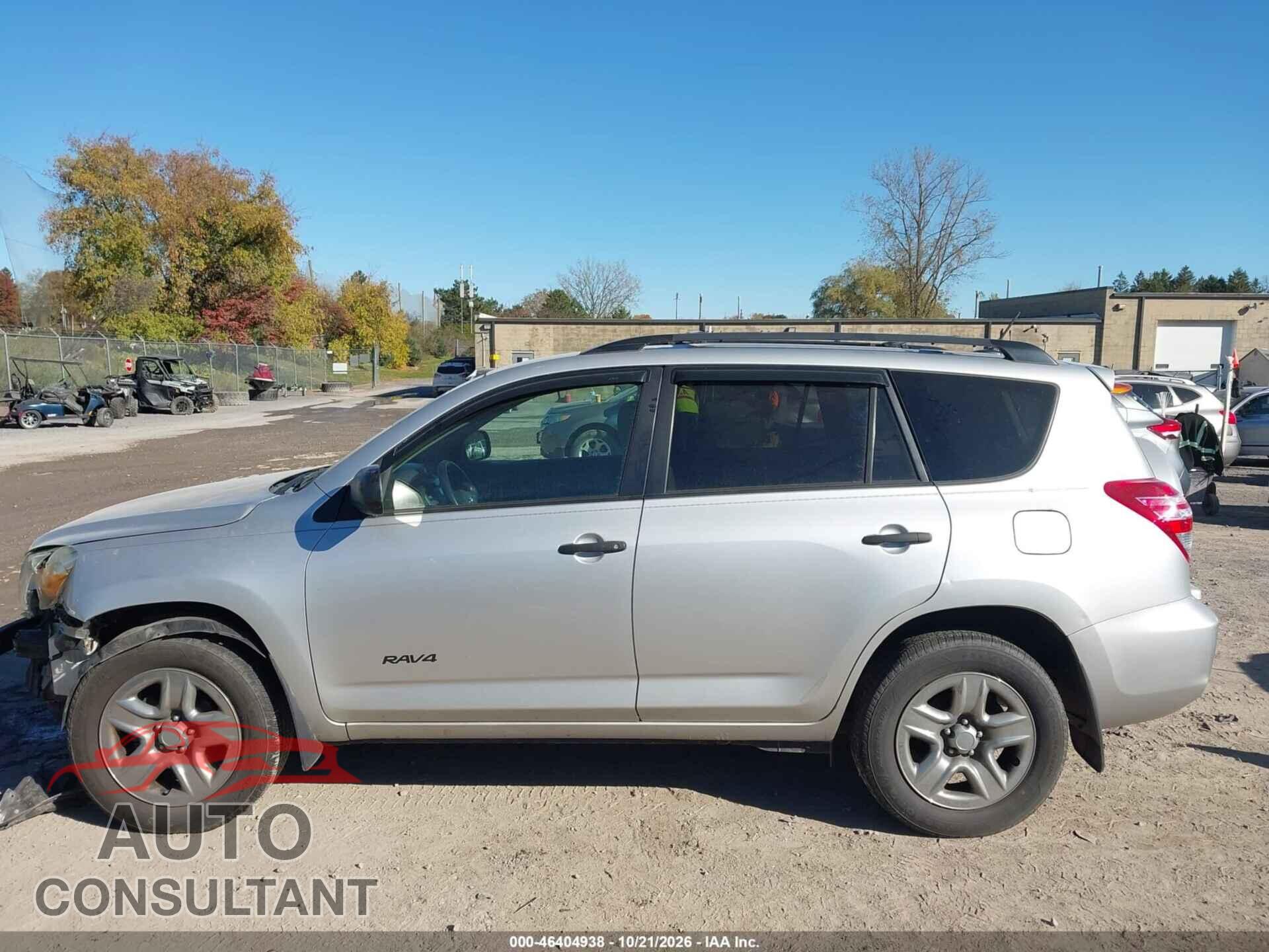 TOYOTA RAV4 2011 - 2T3BF4DV5BW132402