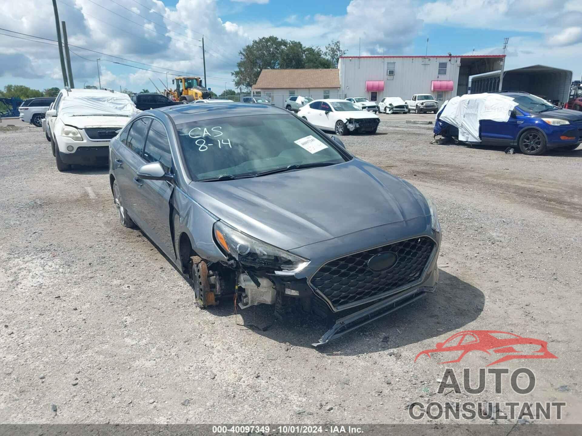 HYUNDAI SONATA 2018 - 5NPE34AF3JH709758