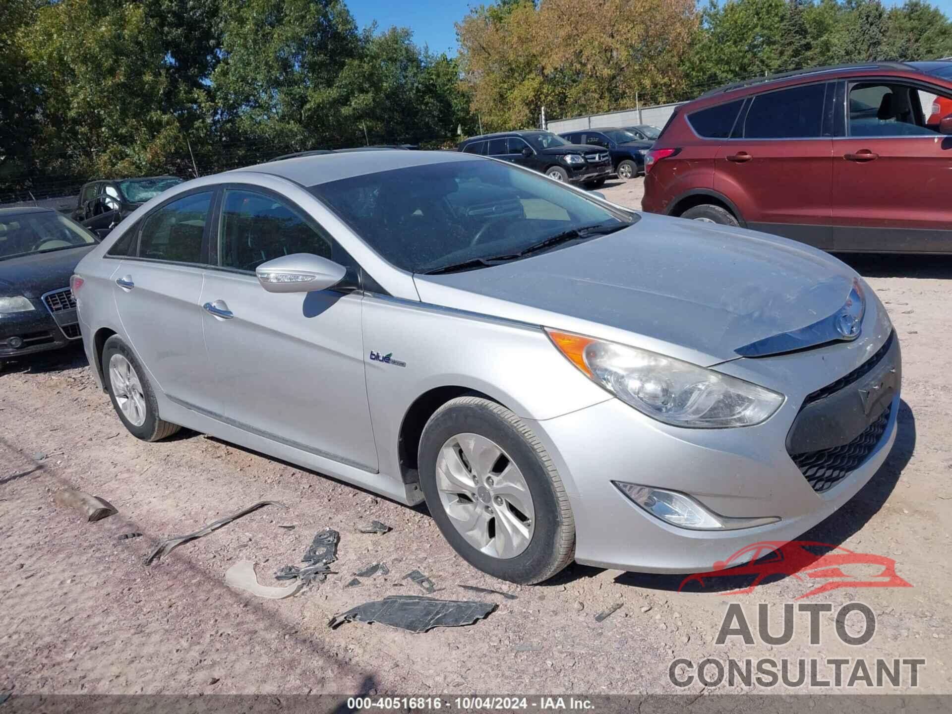 HYUNDAI SONATA HYBRID 2014 - KMHEC4A43EA117607