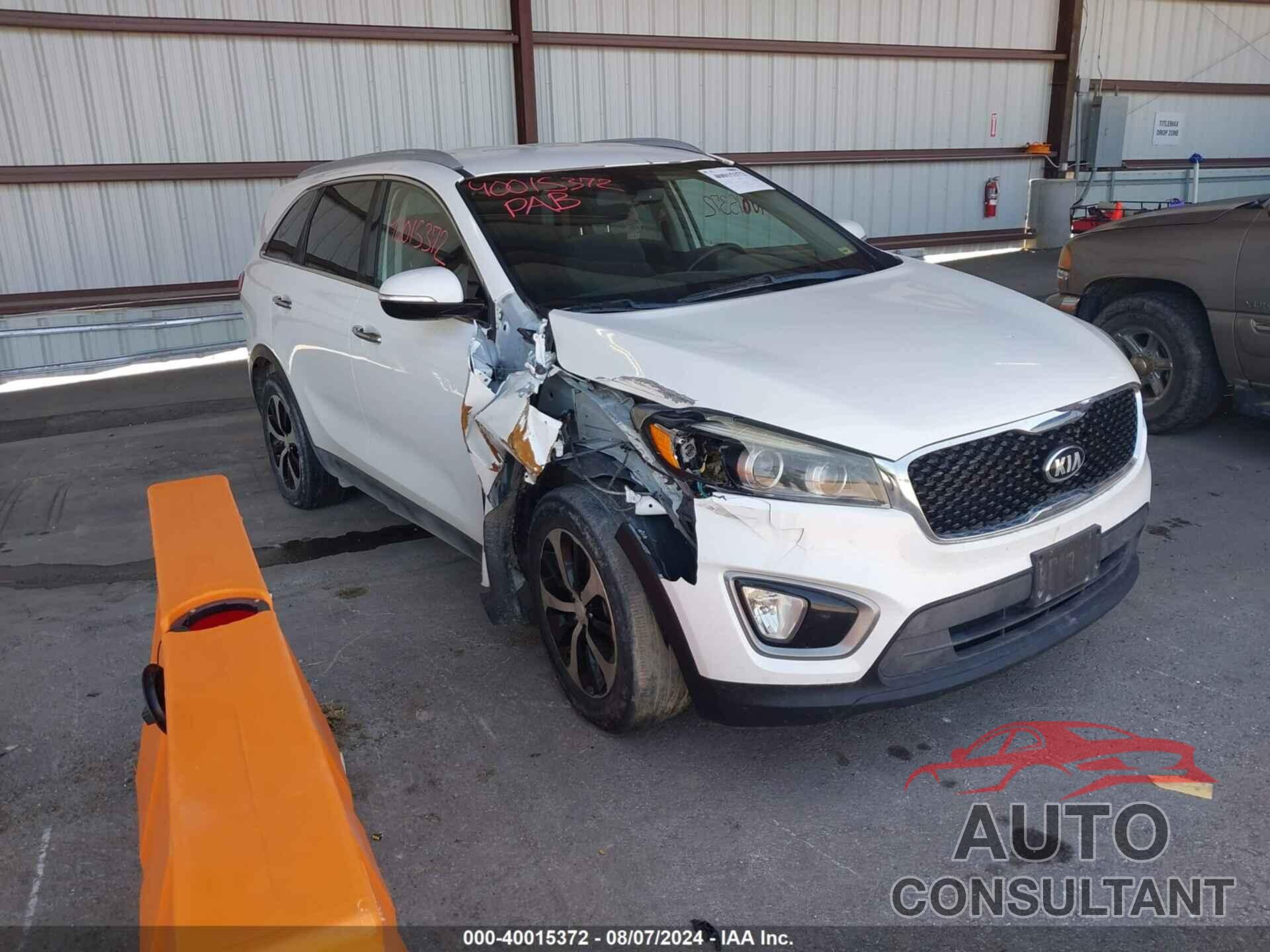 KIA SORENTO 2016 - 5XYPH4A51GG093253