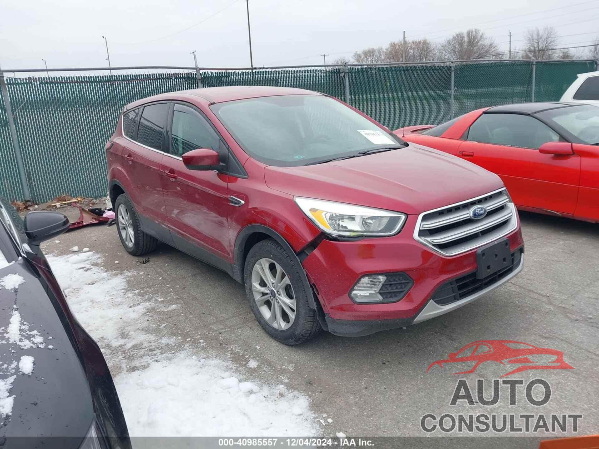 FORD ESCAPE 2017 - 1FMCU0GD1HUD65863