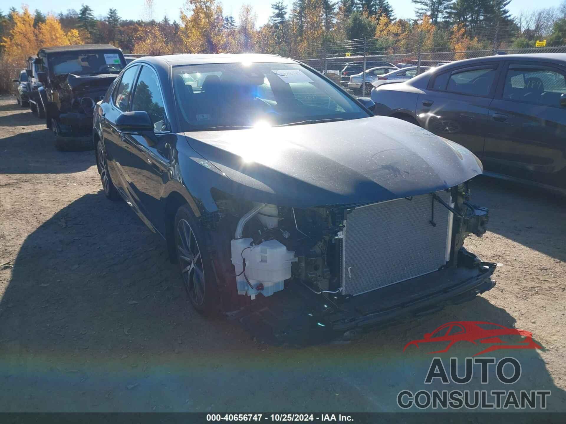 TOYOTA CAMRY 2023 - 4T1F11BK4PU107840