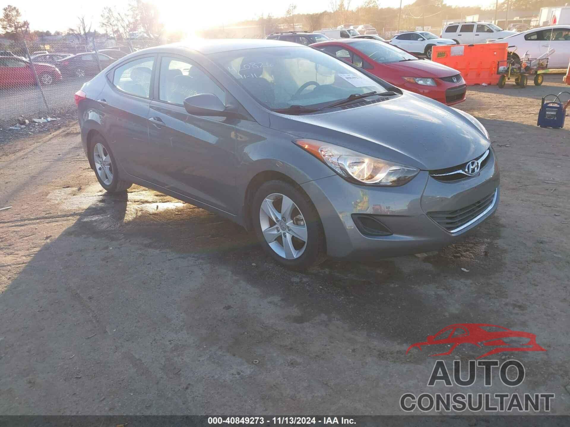 HYUNDAI ELANTRA 2013 - 5NPDH4AE3DH412904