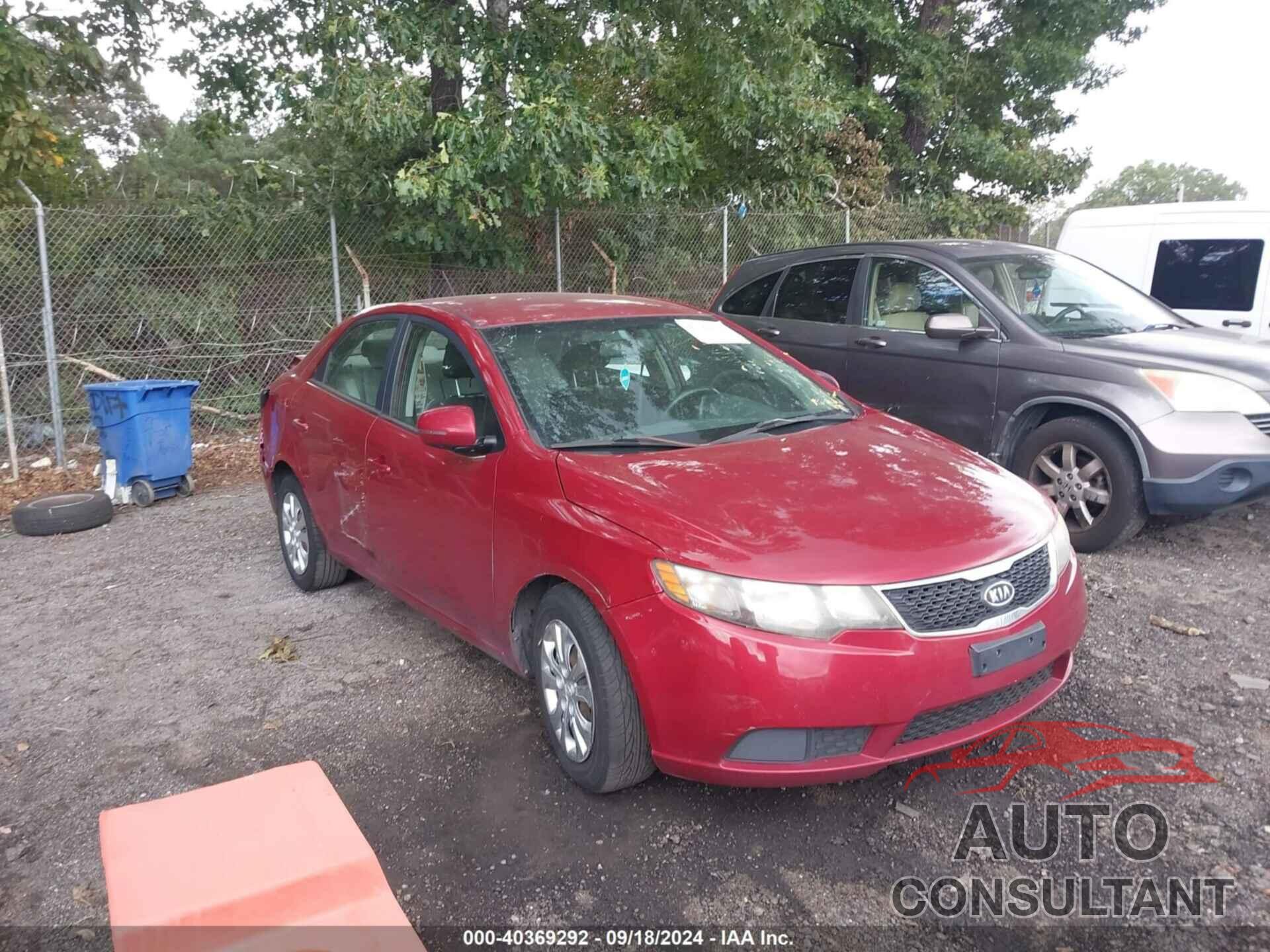 KIA FORTE 2011 - KNAFU4A21B5400464