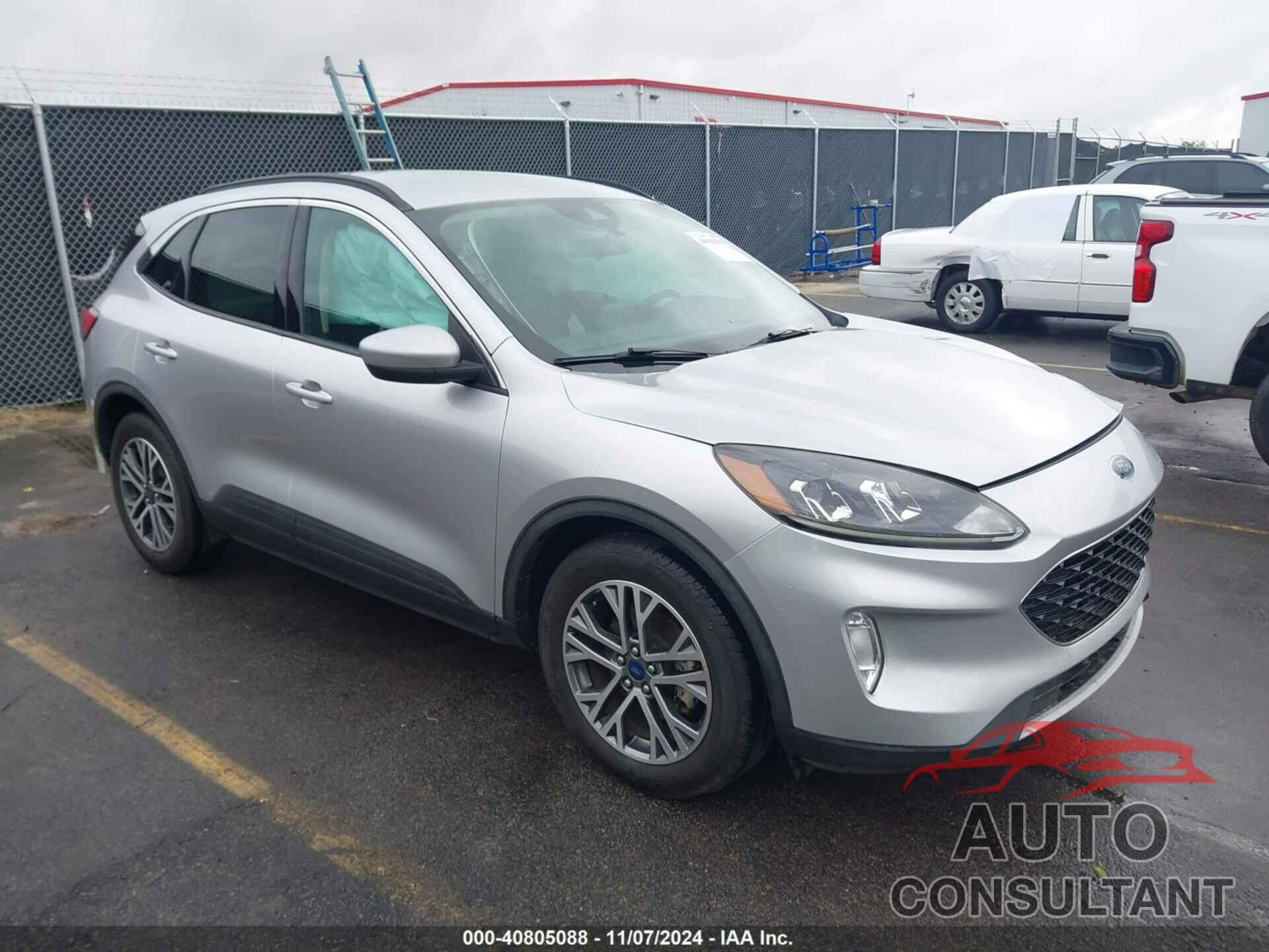 FORD ESCAPE 2020 - 1FMCU0H62LUA81246