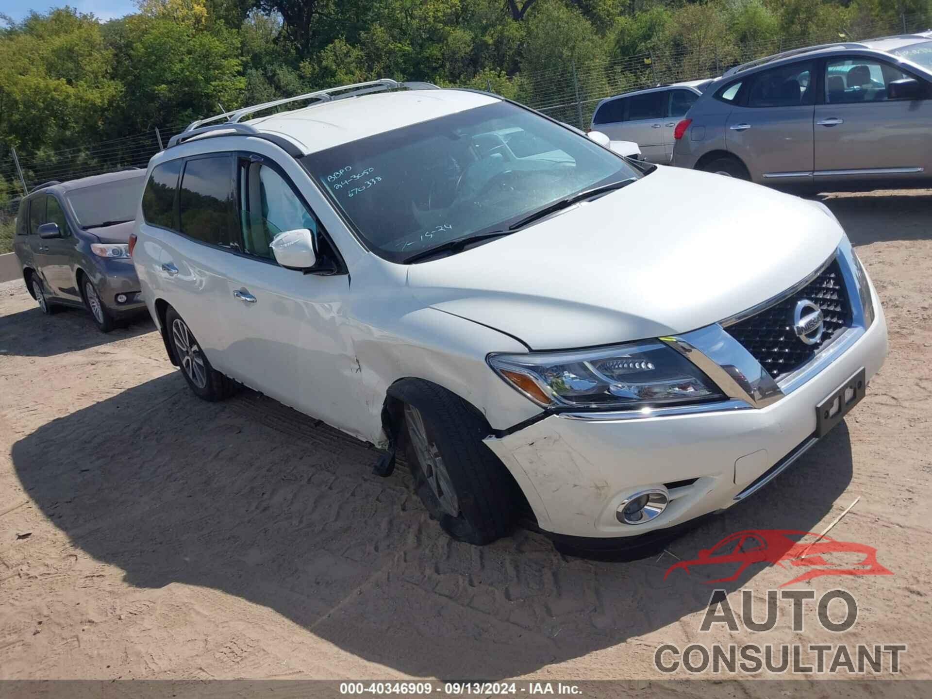 NISSAN PATHFINDER 2016 - 5N1AR2MMXGC670338