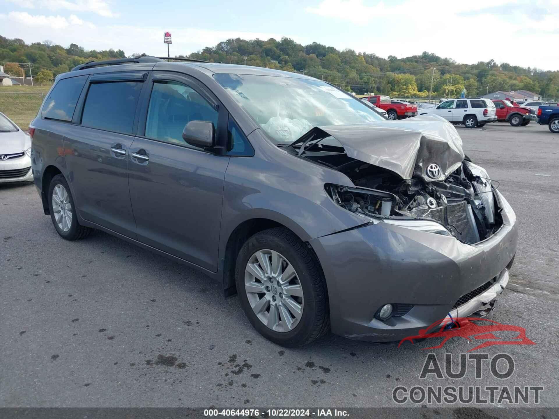 TOYOTA SIENNA 2015 - 5TDDK3DC2FS118686