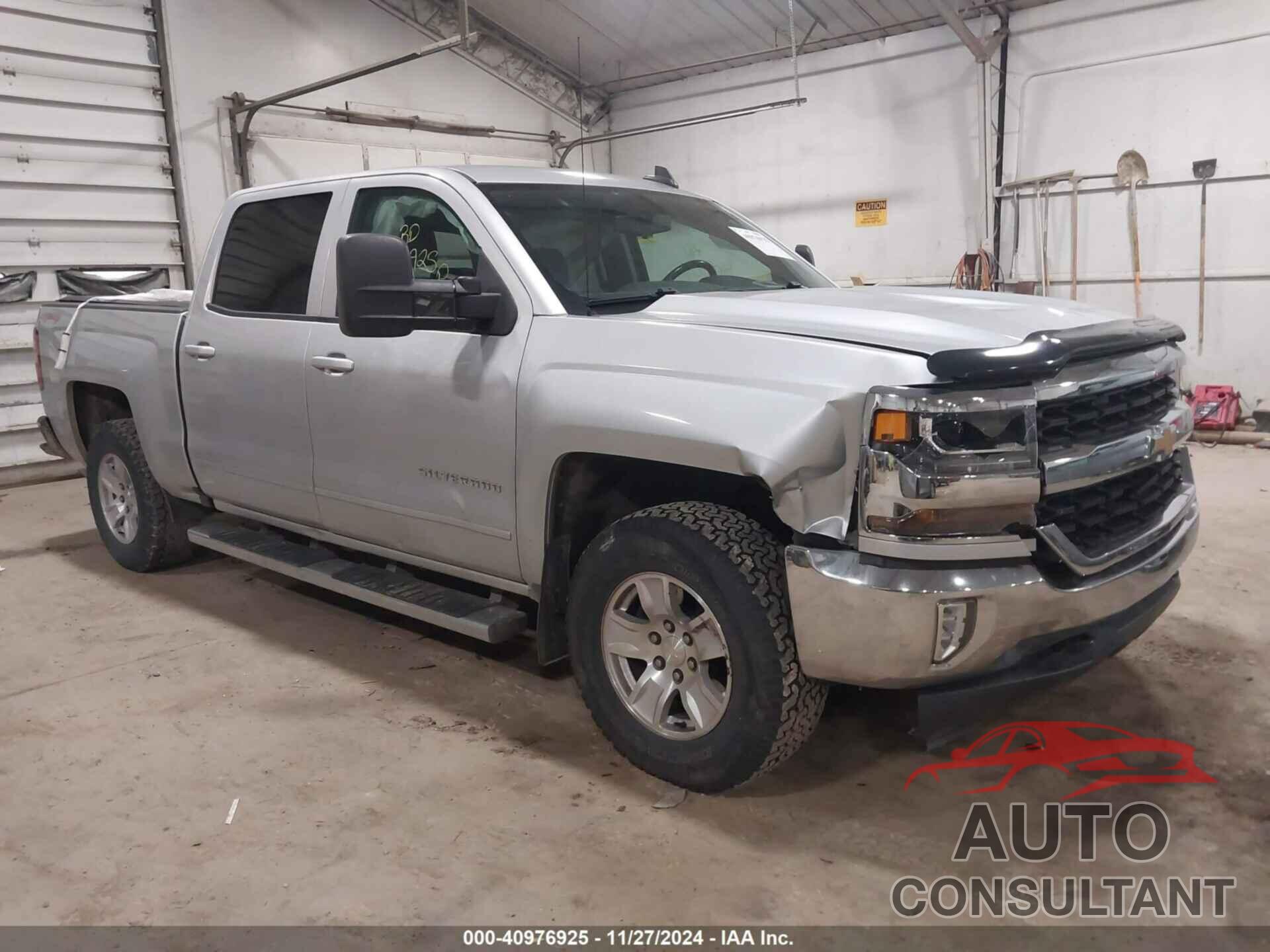 CHEVROLET SILVERADO 1500 2017 - 3GCUKREC4HG252909