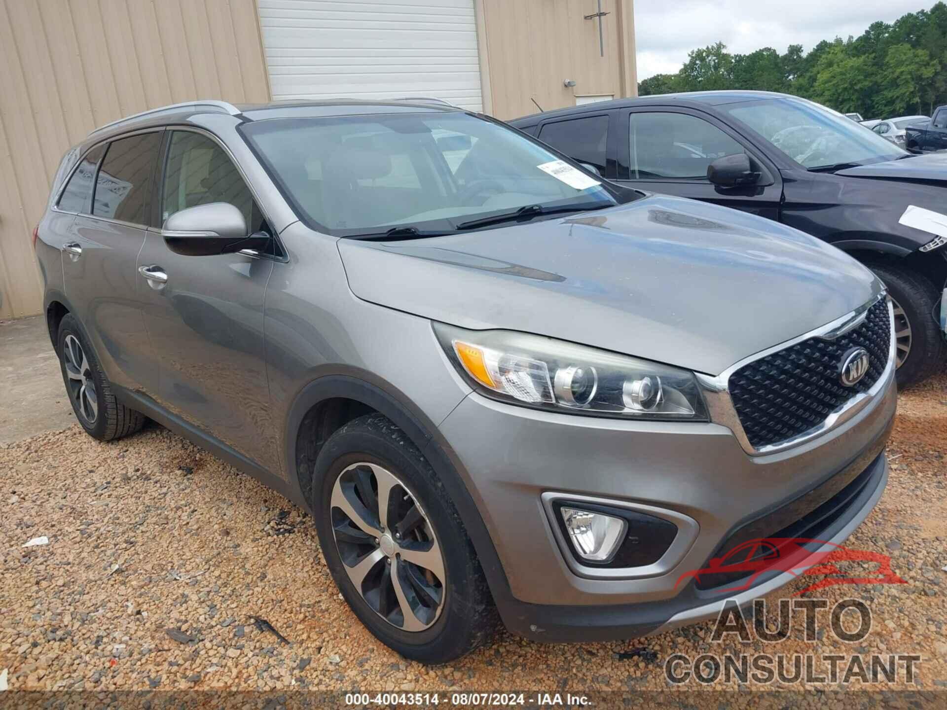 KIA SORENTO 2016 - 5XYPH4A17GG041512